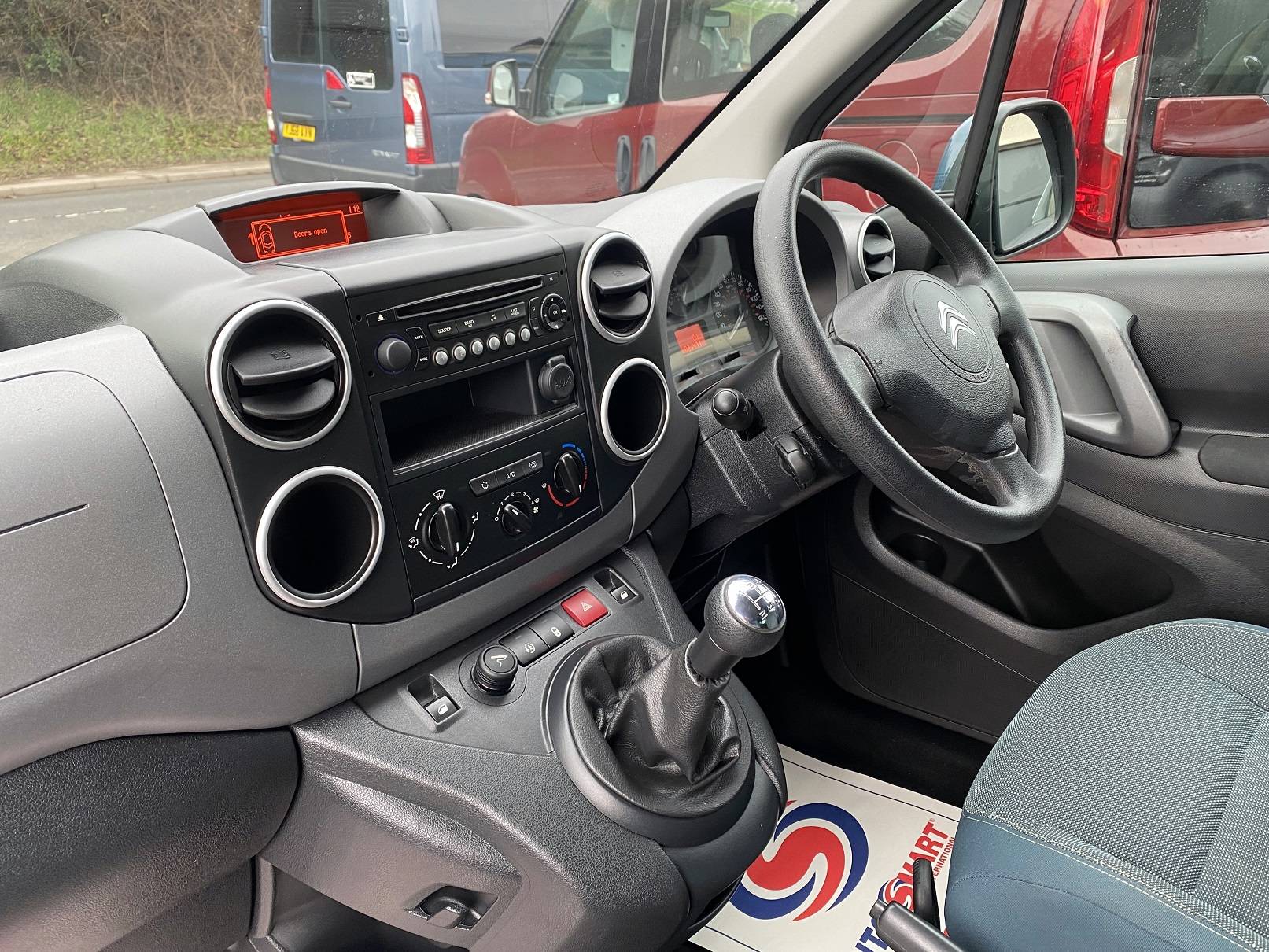 Citroen Berlingo WAv NK68 BNB (2) Used WAV Citroen Berlingo 3 Seat Disabled Access WAV Cars For Sale Bristol Wheelchair Accessible Vehicles Used For Sale Somerset Devon Dorset Bath NK68 BNB 2