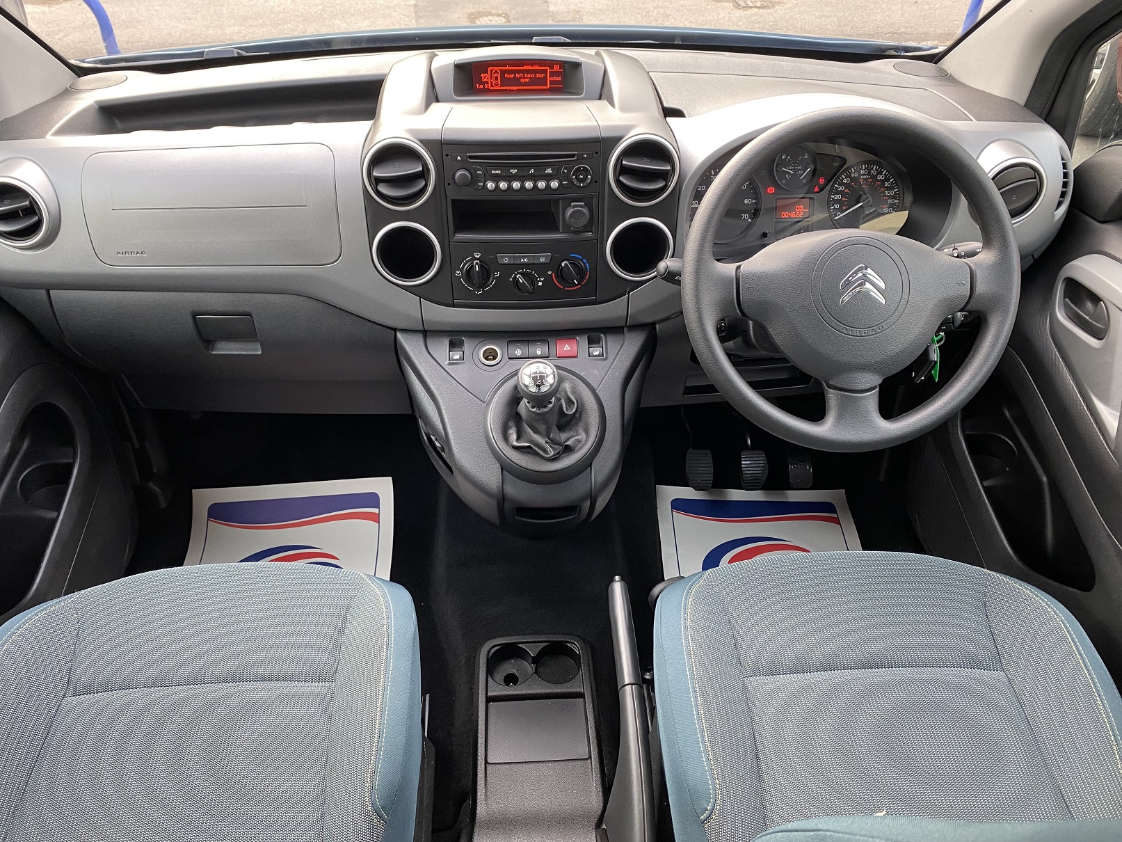 Used WAV Citreon Berlingo Disabled Access WAV Cars For Sale Bristol Wheelchair Accessible Vehicles Used For Sale Somerset Devon Dorset Bath NK18 CHL 6