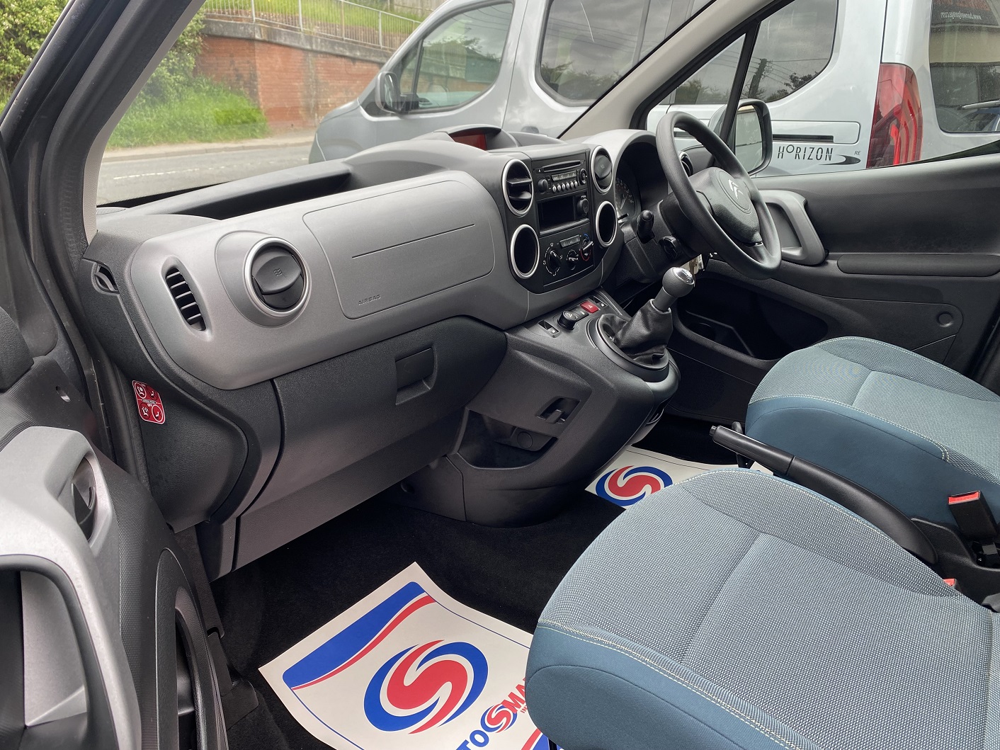 Used WAV Citroen Berlingo Disabled Access WAV Cars For Sale Bristol Wheelchair Accessible Vehicles Used For Sale Somerset Devon Dorset Bath NK68 BUP 10