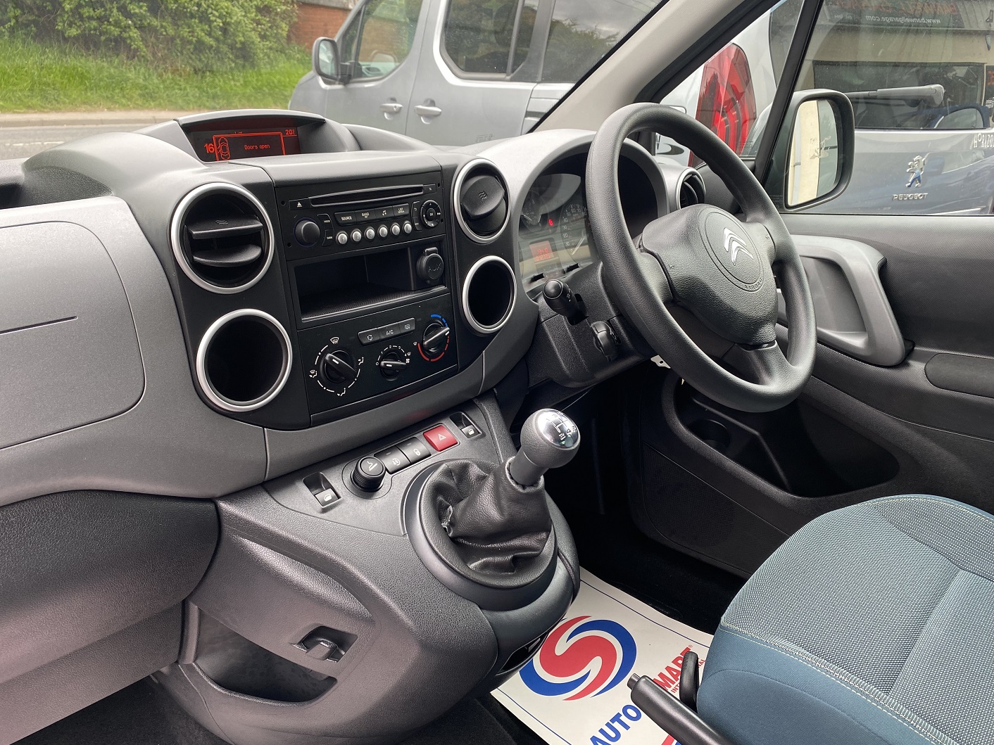 Used WAV Citroen Berlingo Disabled Access WAV Cars For Sale Bristol Wheelchair Accessible Vehicles Used For Sale Somerset Devon Dorset Bath NK68 BUP 14