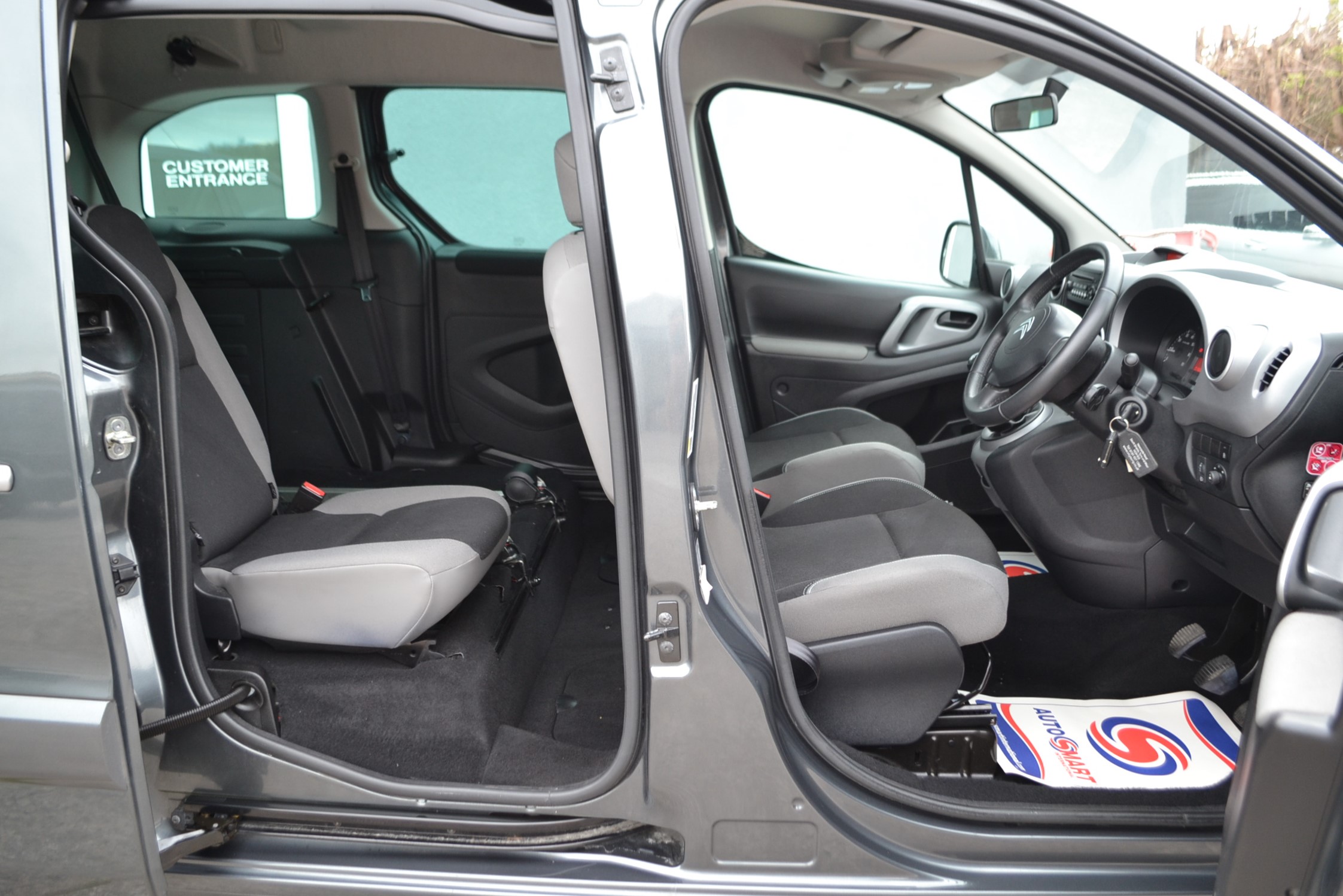 Used Citroen Berlingo WAV Cars For Sale Bristol Wheelchair Accessible Vehicles Used For Sale Somerset Devon Dorset Bath NK66 BYR 17