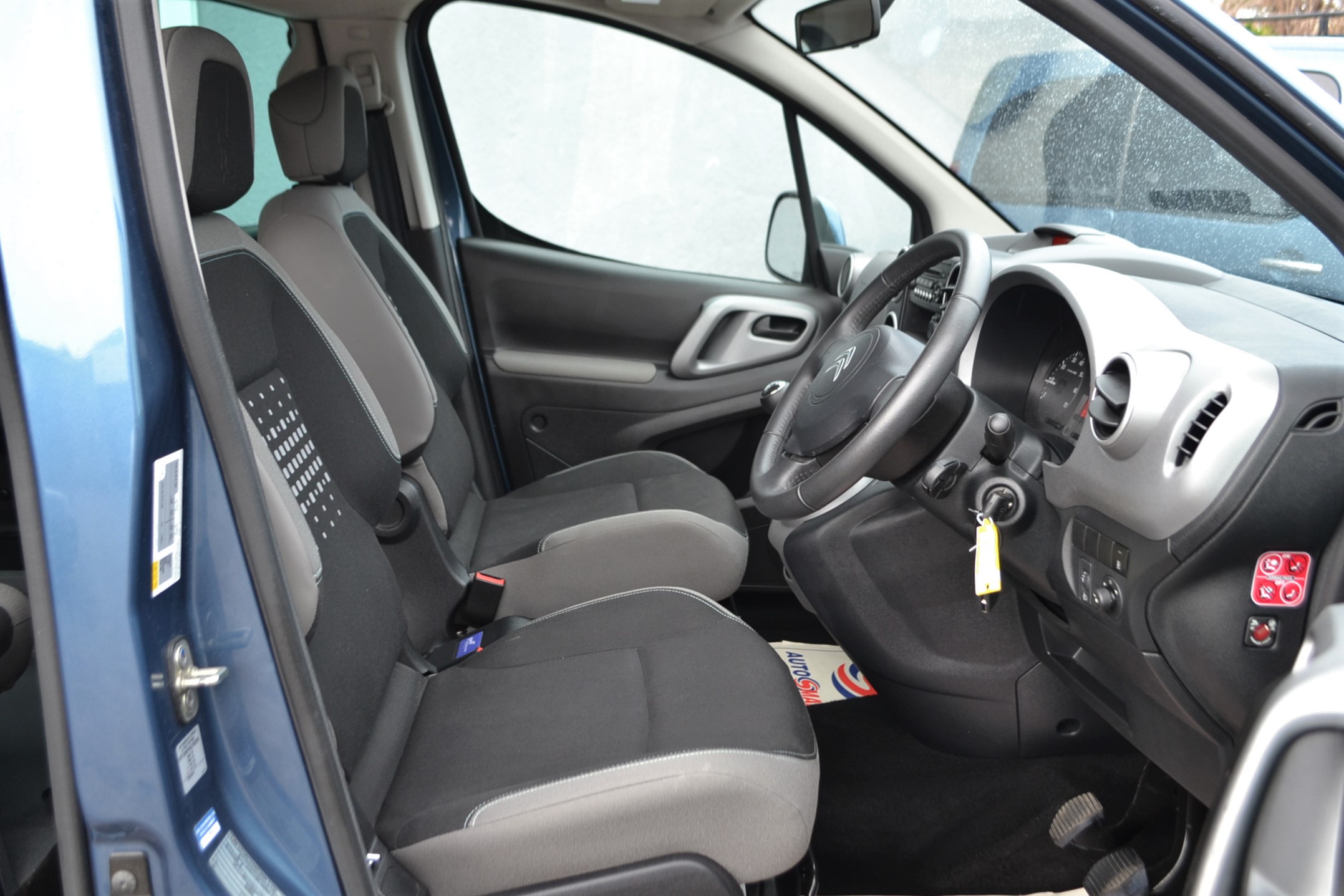Used Citroen Berlingo Auto WAV Cars For Sale Bristol Wheelchair Accessible Vehicles Used For Sale Somerset Devon Dorset Bath WA66 EXG 17