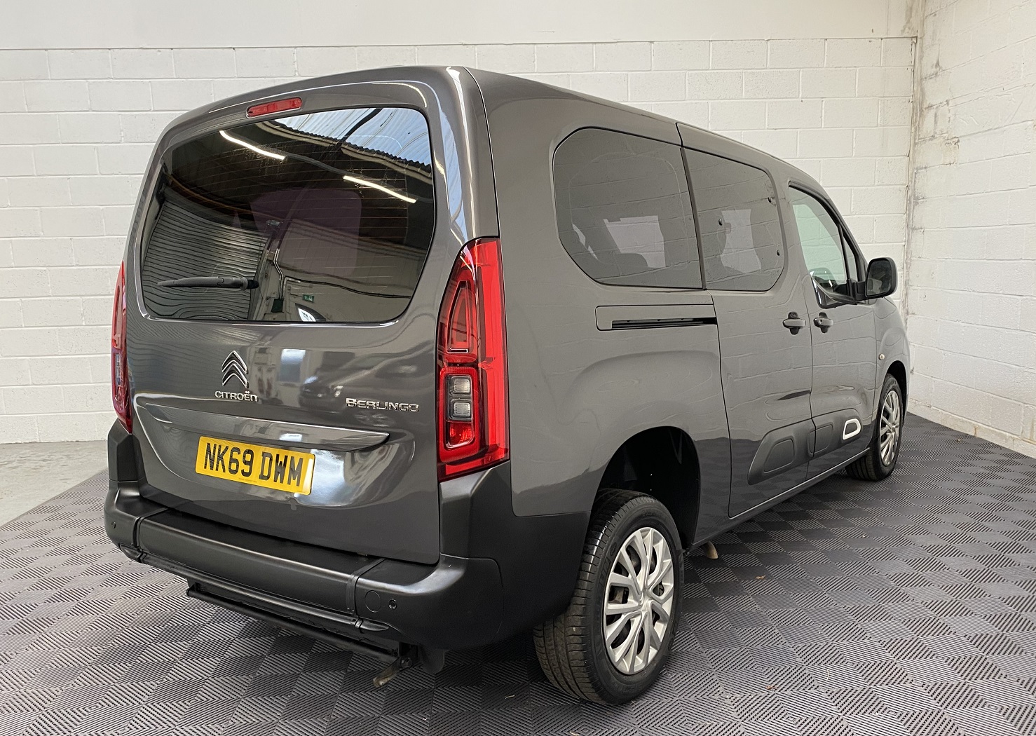 Used WAV Citroen Berlingo XL Automatic Disabled Access WAV Cars For Sale Bristol Wheelchair Accessible Vehicles Used For Sale Somerset Devon Dorset Bath NK69 DWM 16