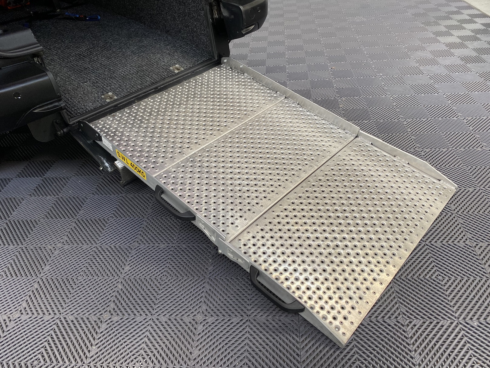 Used WAV Citroen Berlingo XL Automatic Disabled Access WAV Cars For Sale Bristol Wheelchair Accessible Vehicles Used For Sale Somerset Devon Dorset Bath NK69 DWM 17