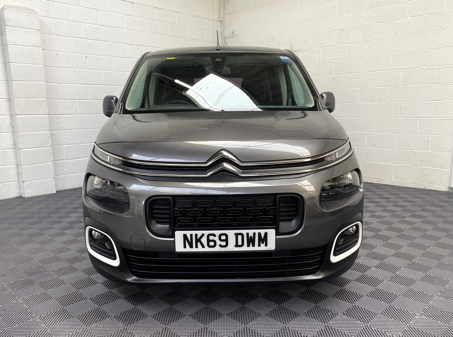 Used WAV Citroen Berlingo XL Automatic Disabled Access WAV Cars For Sale Bristol Wheelchair Accessible Vehicles Used For Sale Somerset Devon Dorset Bath NK69 DWM 3