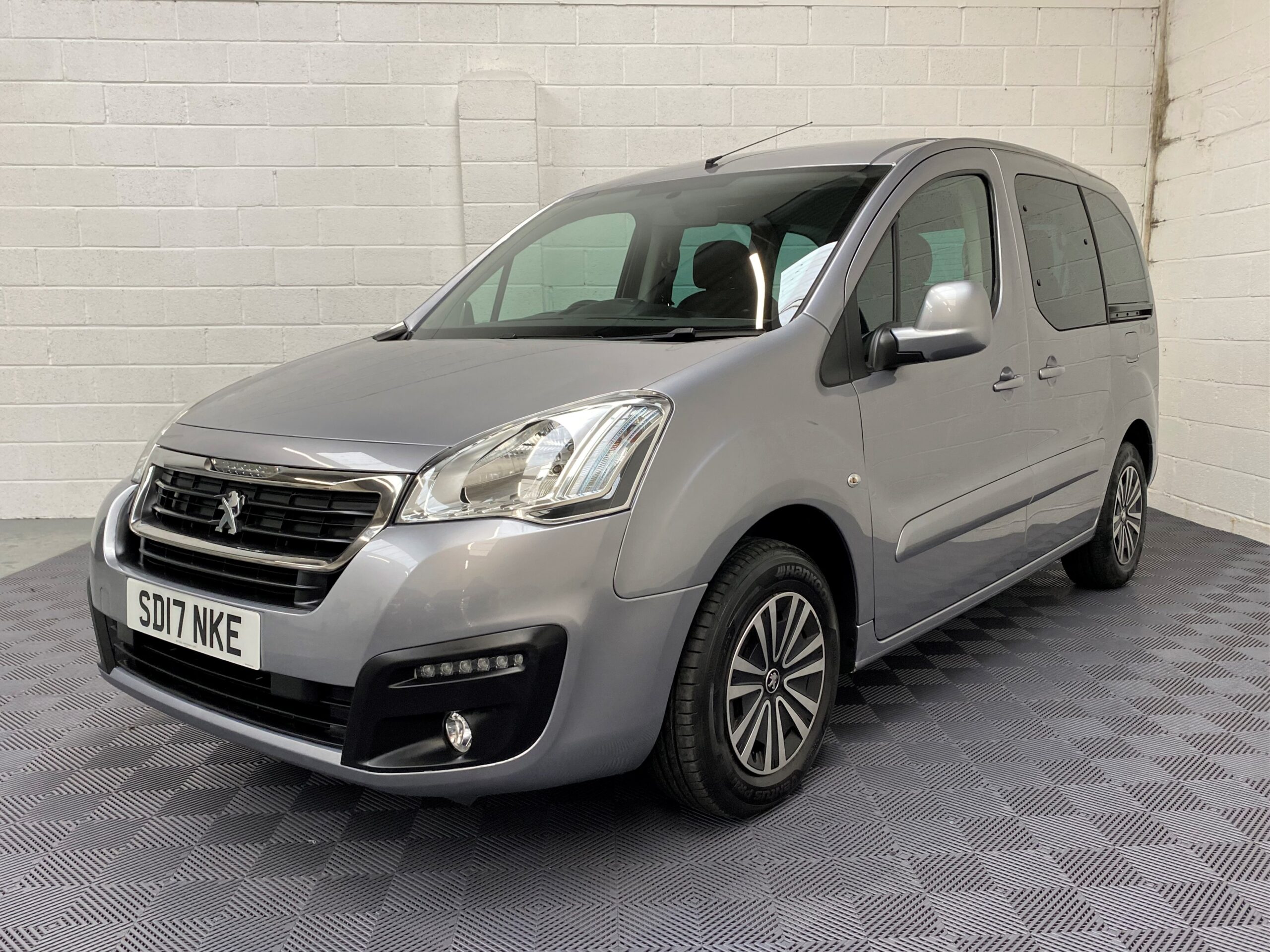 Used Peugeot Partner WAV Cars For Sale Bristol Wheelchair Accessible Vehicles Used For Sale Somerset Devon Dorset Bath SD17 NKE 1