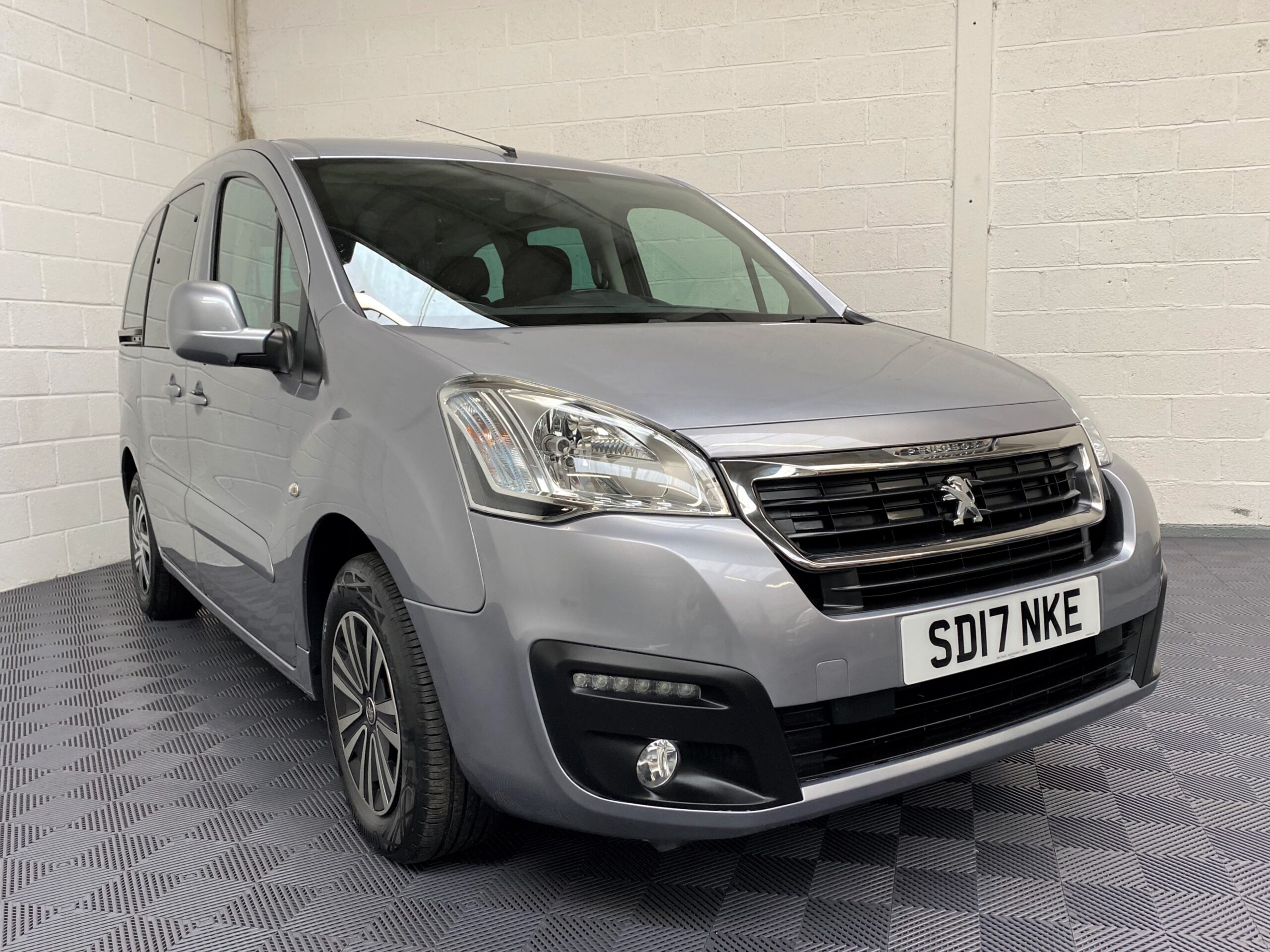 Used Peugeot Partner WAV Cars For Sale Bristol Wheelchair Accessible Vehicles Used For Sale Somerset Devon Dorset Bath SD17 NKE 19