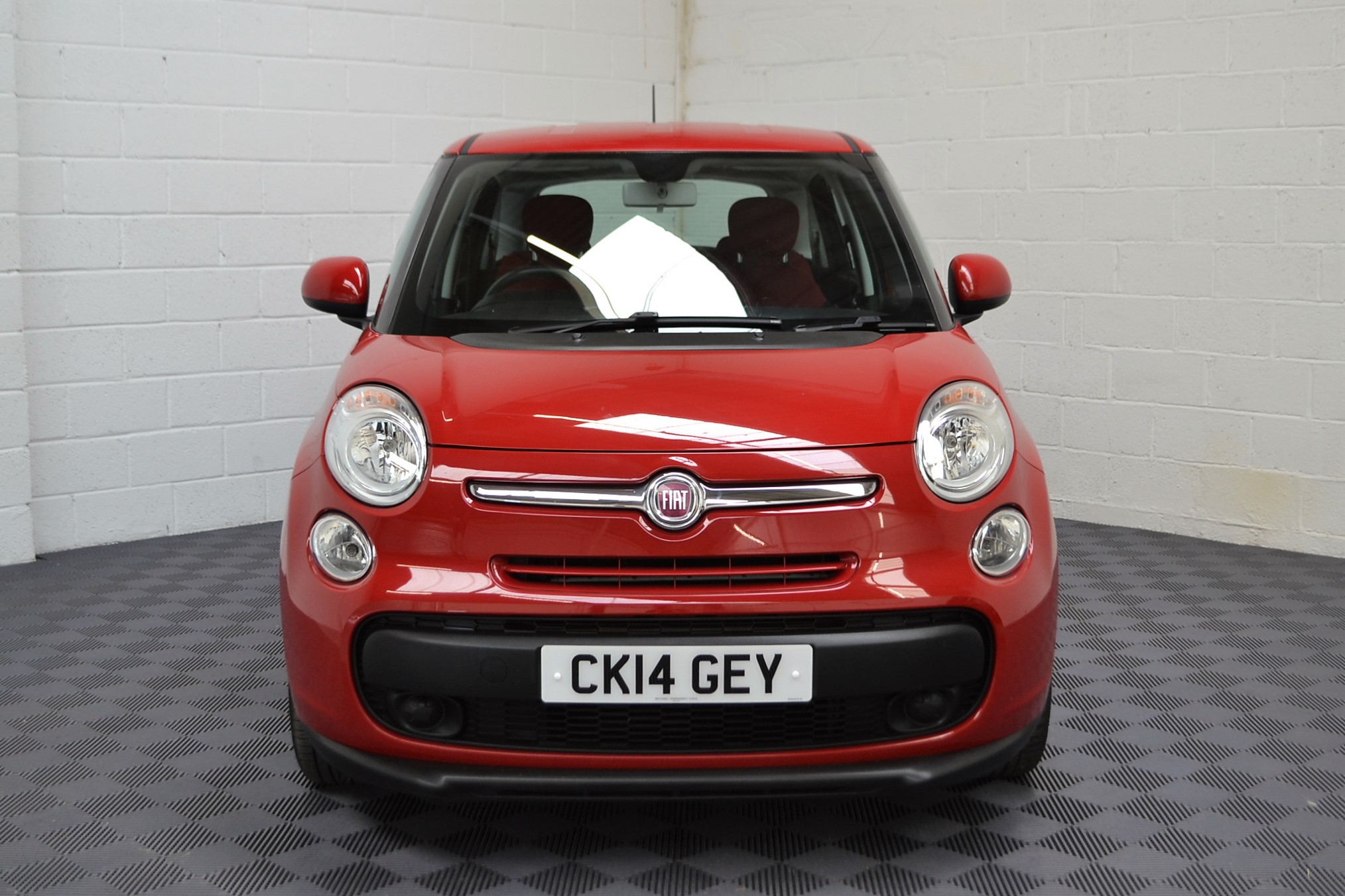 Fiat 500L Pop Star in Red 3