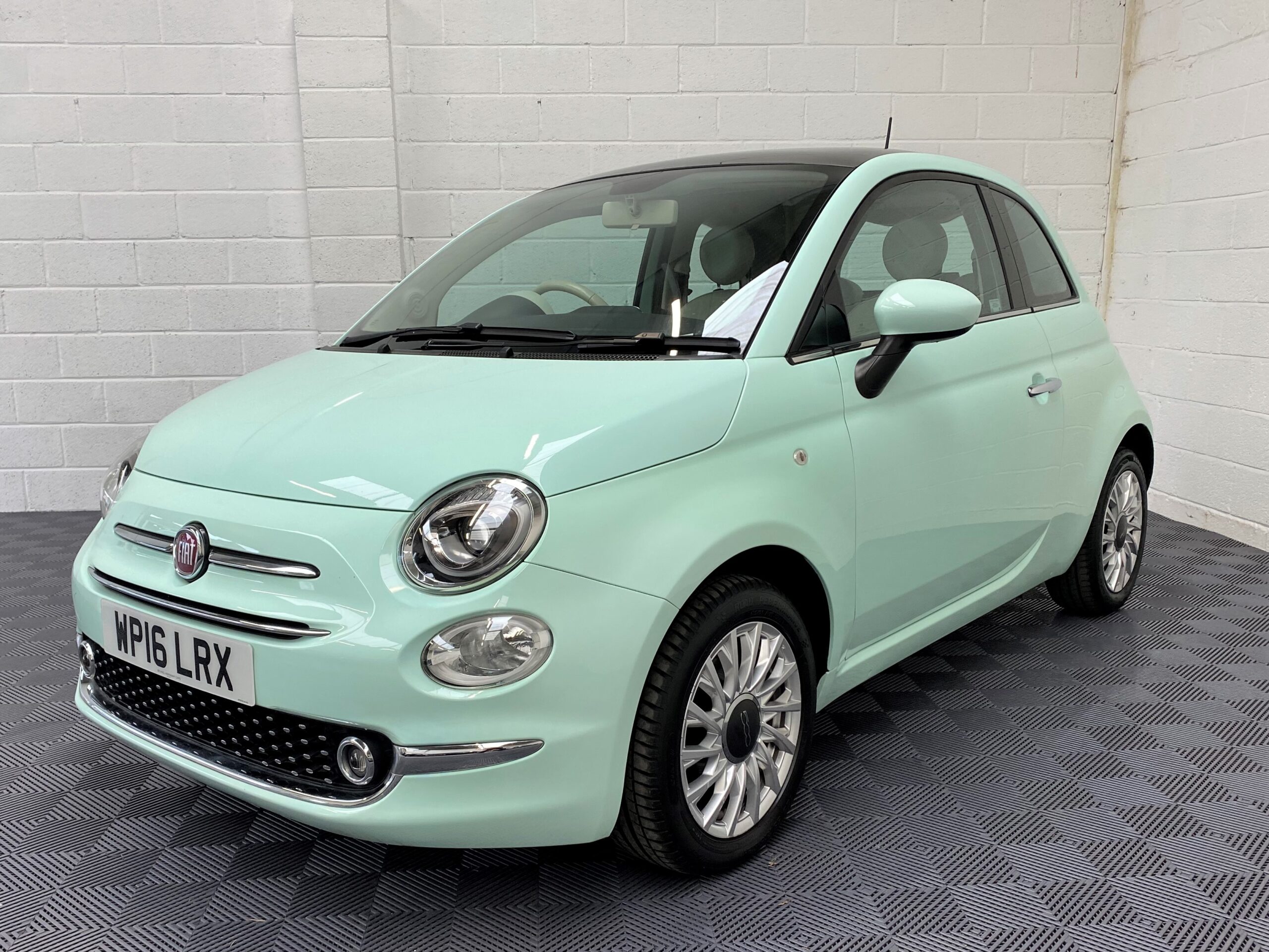 Fiat 500 Lounge in Smooth Mint Green For Sale at Michael Harraway Cars 23