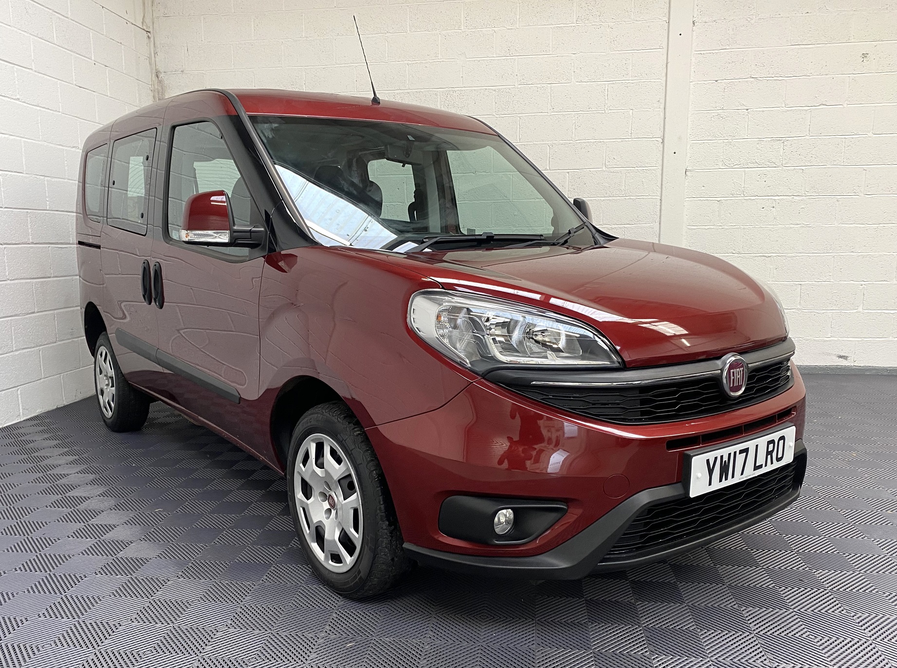 Fiat Doblo WAV Van YW17 LRO (1) Used Fiat Doblo WAV Cars For Sale Bristol Wheelchair Accessible Vehicles Used For Sale Somerset Devon Dorset Bath YW17 LRO 1