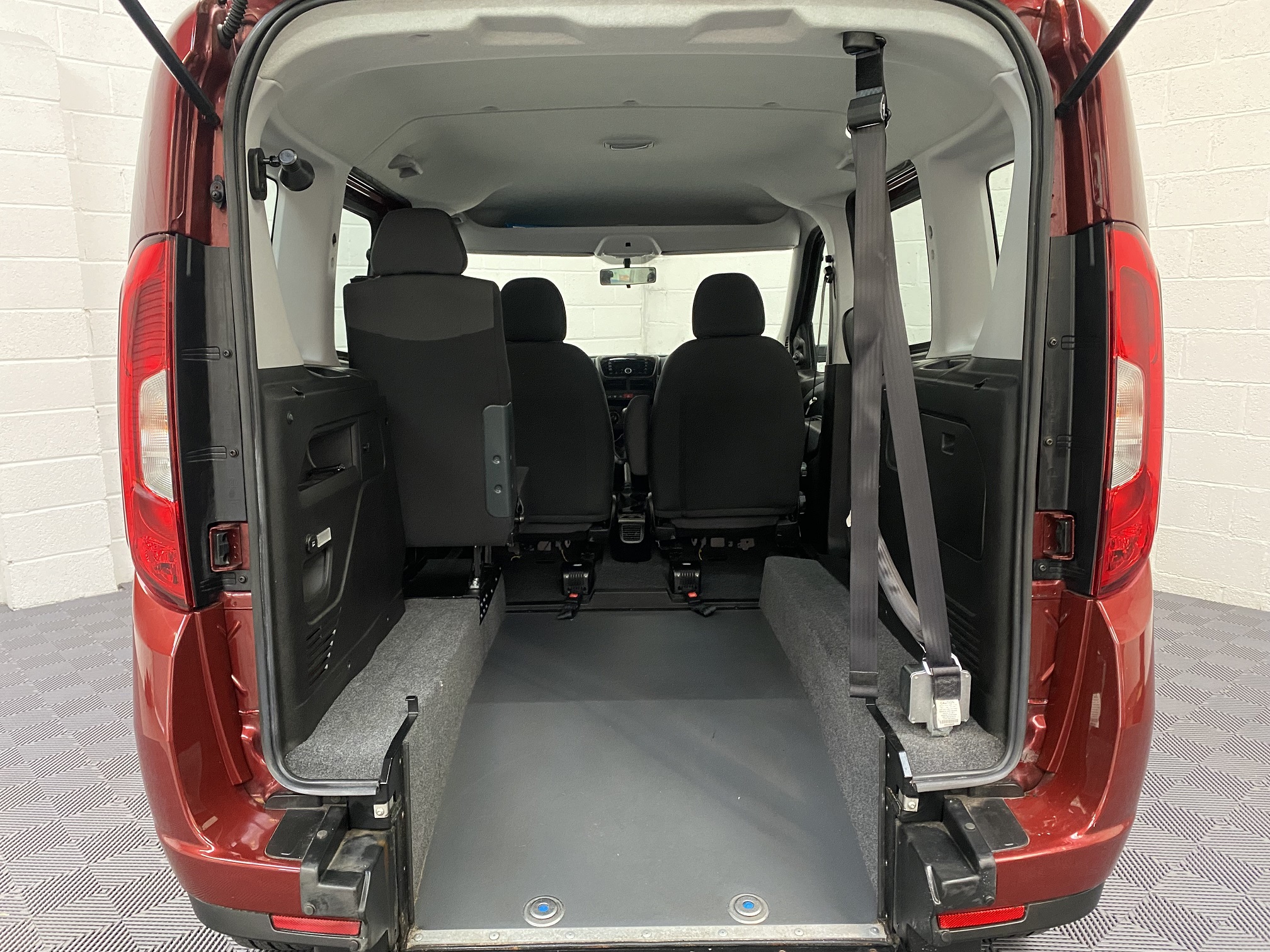 Fiat Doblo WAV Van YW17 LRO (17) Used Fiat Doblo WAV Cars For Sale Bristol Wheelchair Accessible Vehicles Used For Sale Somerset Devon Dorset Bath YW17 LRO 17