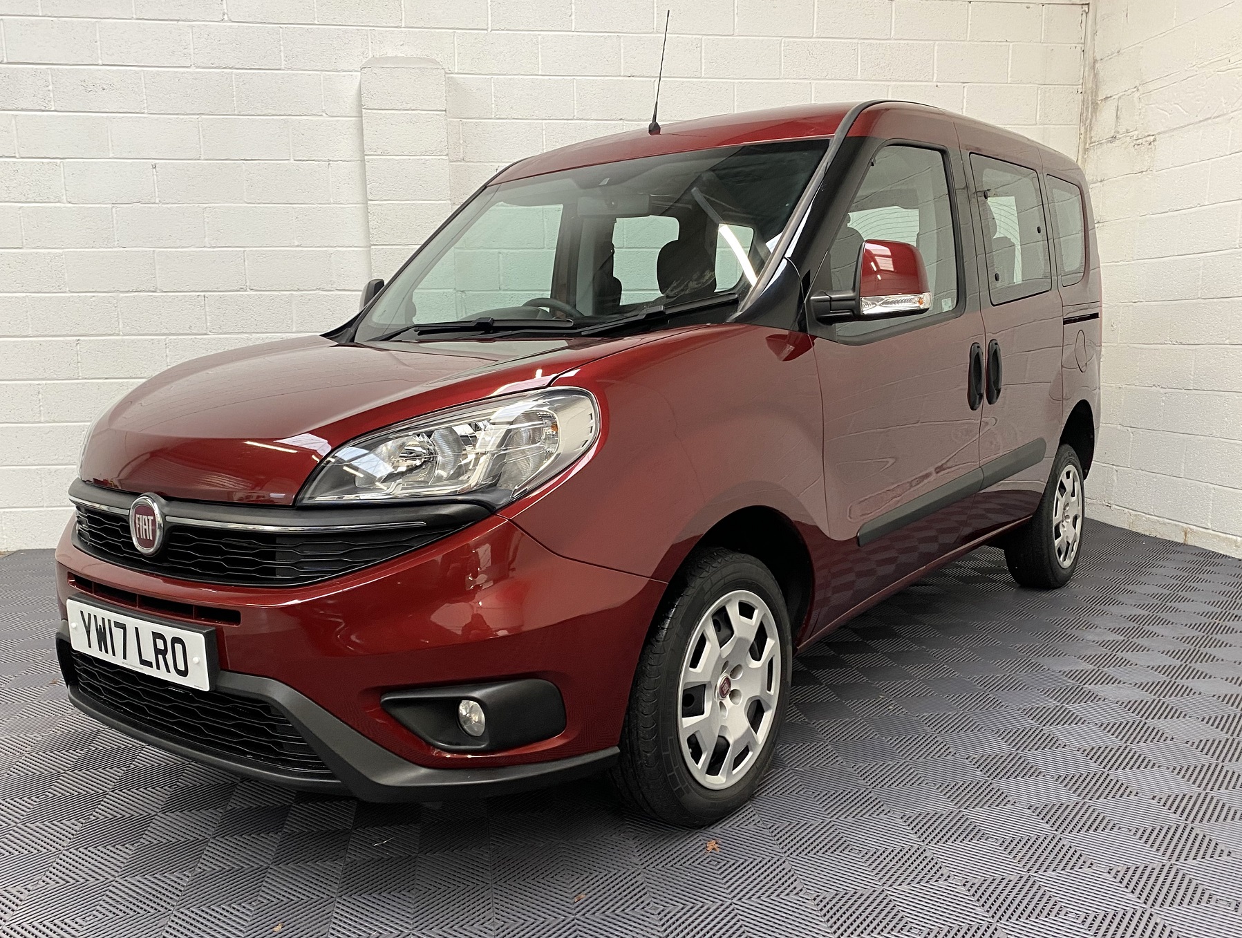Fiat Doblo WAV Van YW17 LRO (4) Used Fiat Doblo WAV Cars For Sale Bristol Wheelchair Accessible Vehicles Used For Sale Somerset Devon Dorset Bath YW17 LRO 4