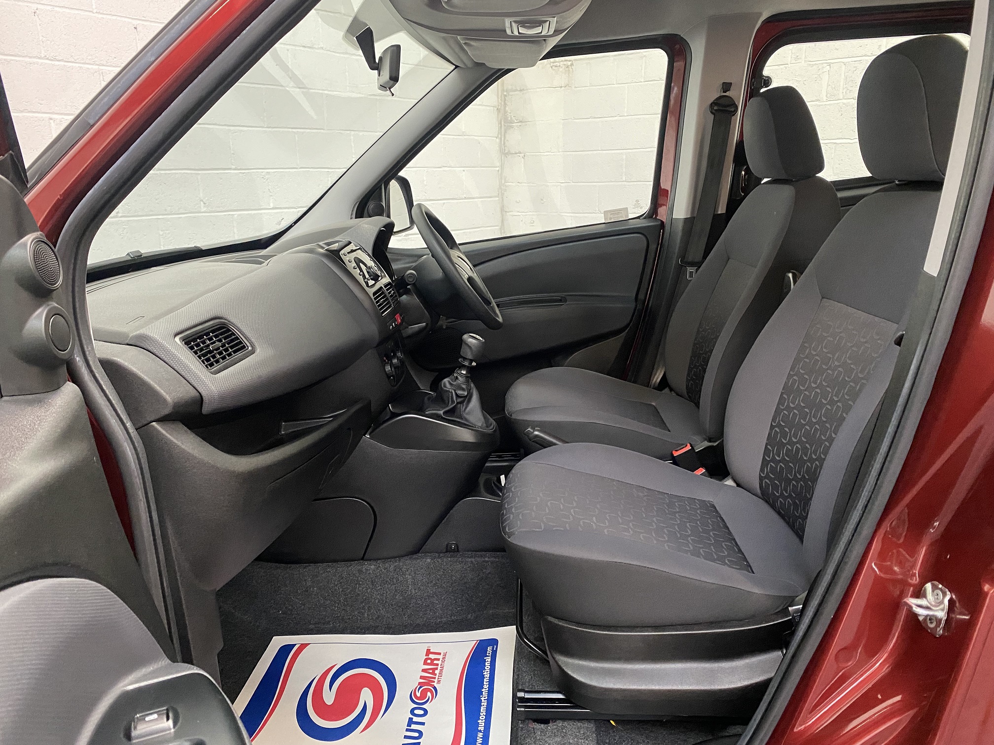 Fiat Doblo WAV Van YW17 LRO (7) Used Fiat Doblo WAV Cars For Sale Bristol Wheelchair Accessible Vehicles Used For Sale Somerset Devon Dorset Bath YW17 LRO 7