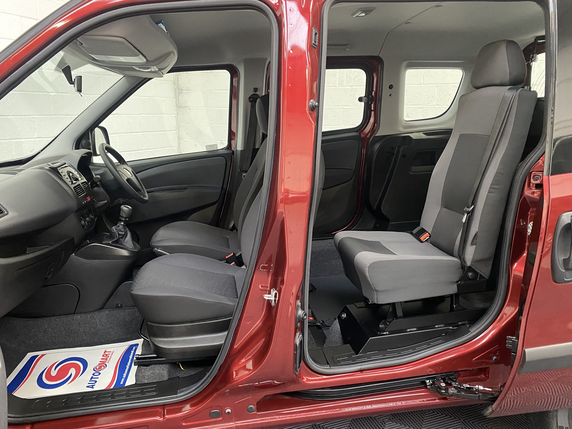 Fiat Doblo WAV Van YW17 LRO (8) Used Fiat Doblo WAV Cars For Sale Bristol Wheelchair Accessible Vehicles Used For Sale Somerset Devon Dorset Bath YW17 LRO 8