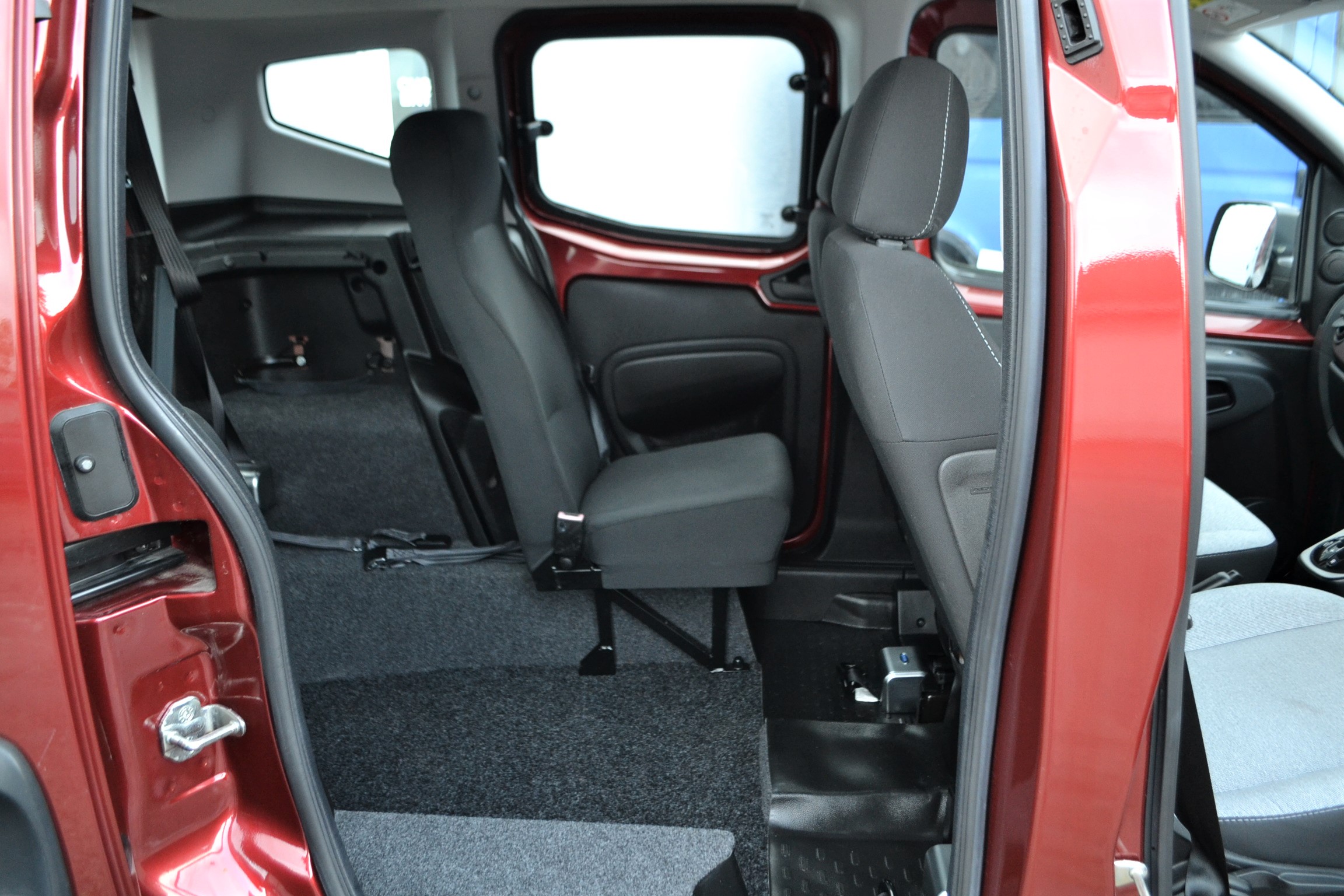 Disabled Cars For Sale Bristol Wheelchair Accessible Vehicles Used For Sale Somerset Devon Dorset Bath Peugeot Partner YY67 UAH 11