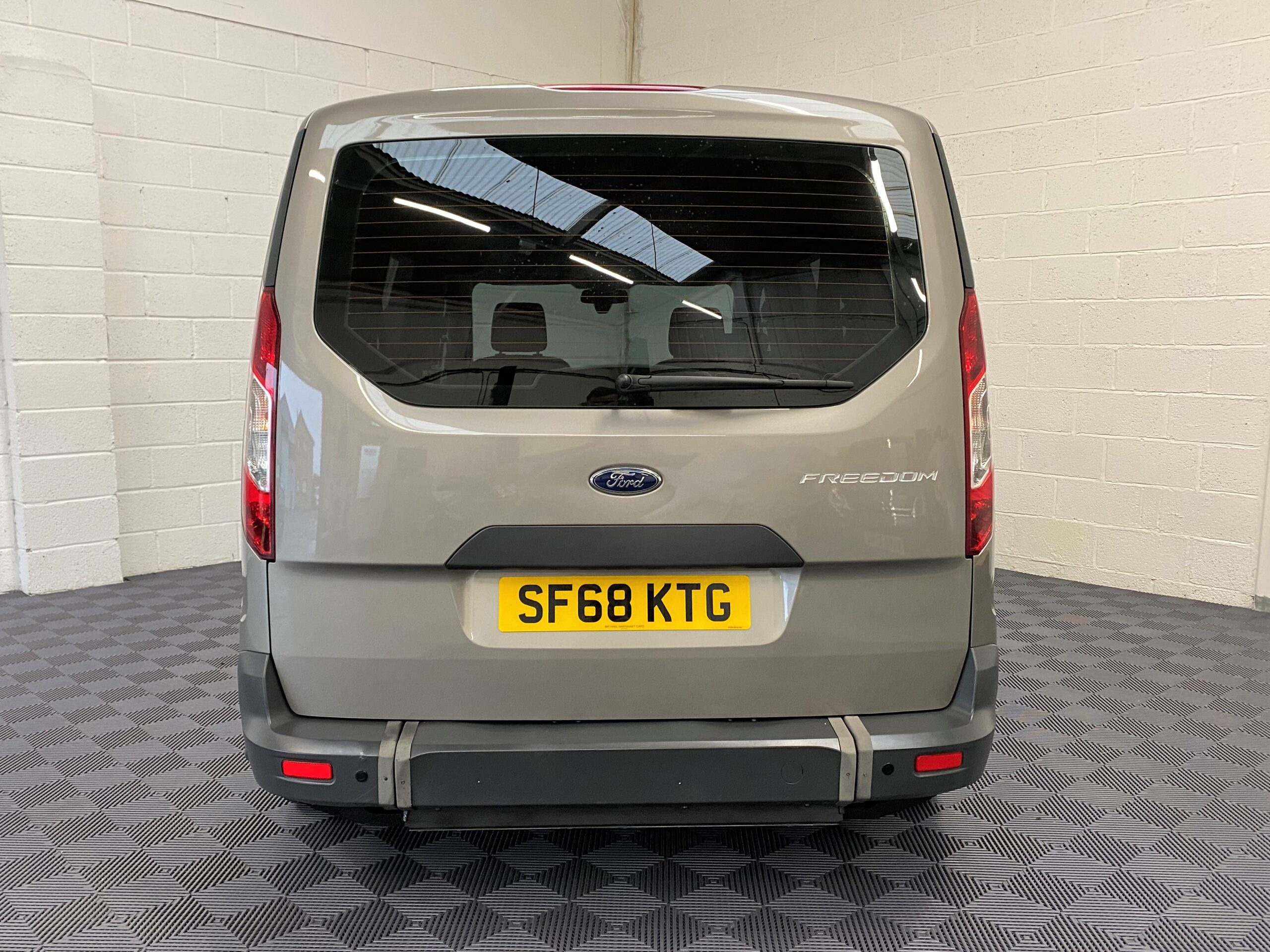 Used Ford Grand Tourneo Connect Automatic WAV Cars For Sale Bristol Wheelchair Accessible Vehicles Used For Sale Somerset Devon Dorset Bath SF68 KTG 14