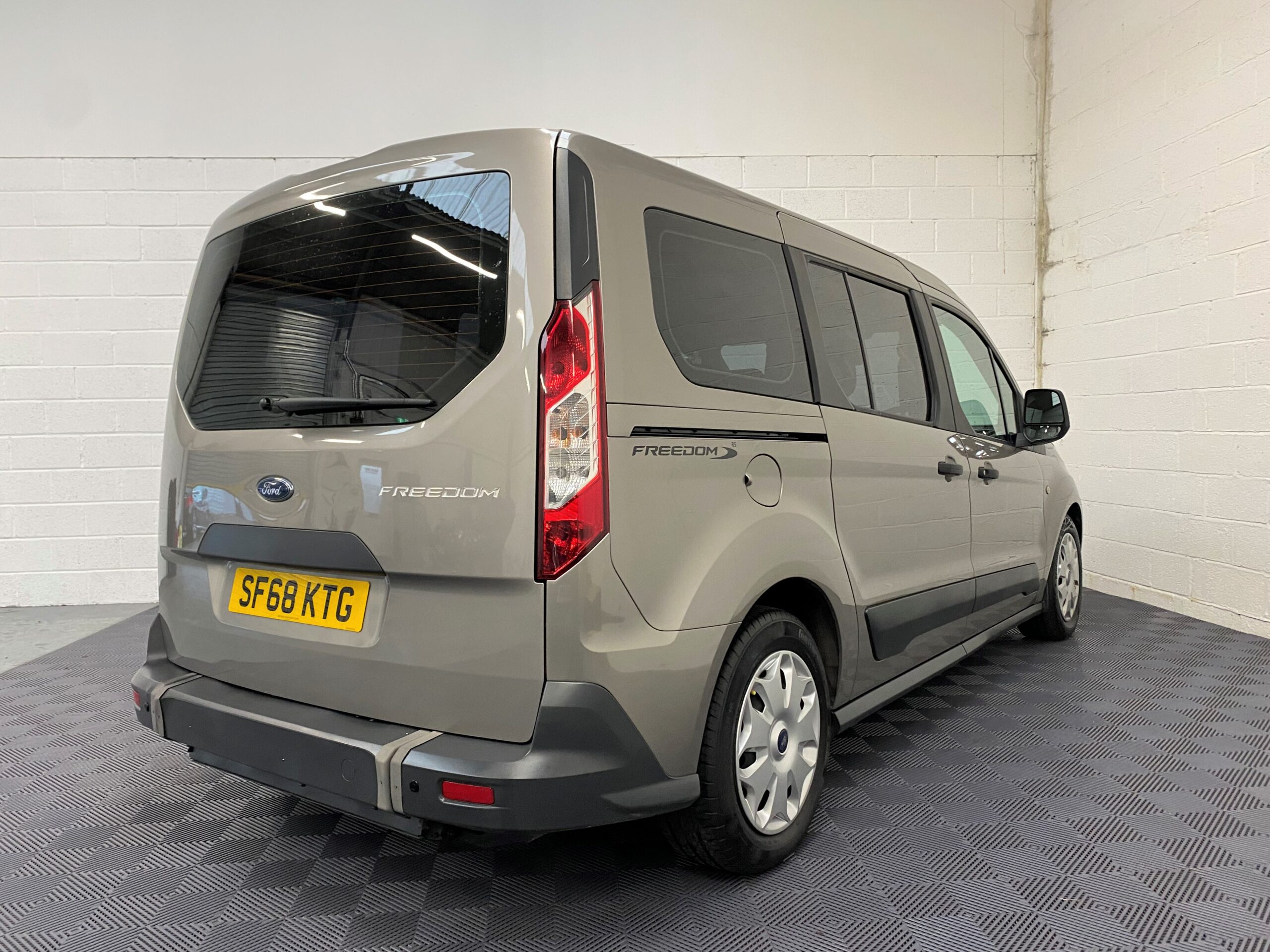 Used Ford Grand Tourneo Connect Automatic WAV Cars For Sale Bristol Wheelchair Accessible Vehicles Used For Sale Somerset Devon Dorset Bath SF68 KTG 17