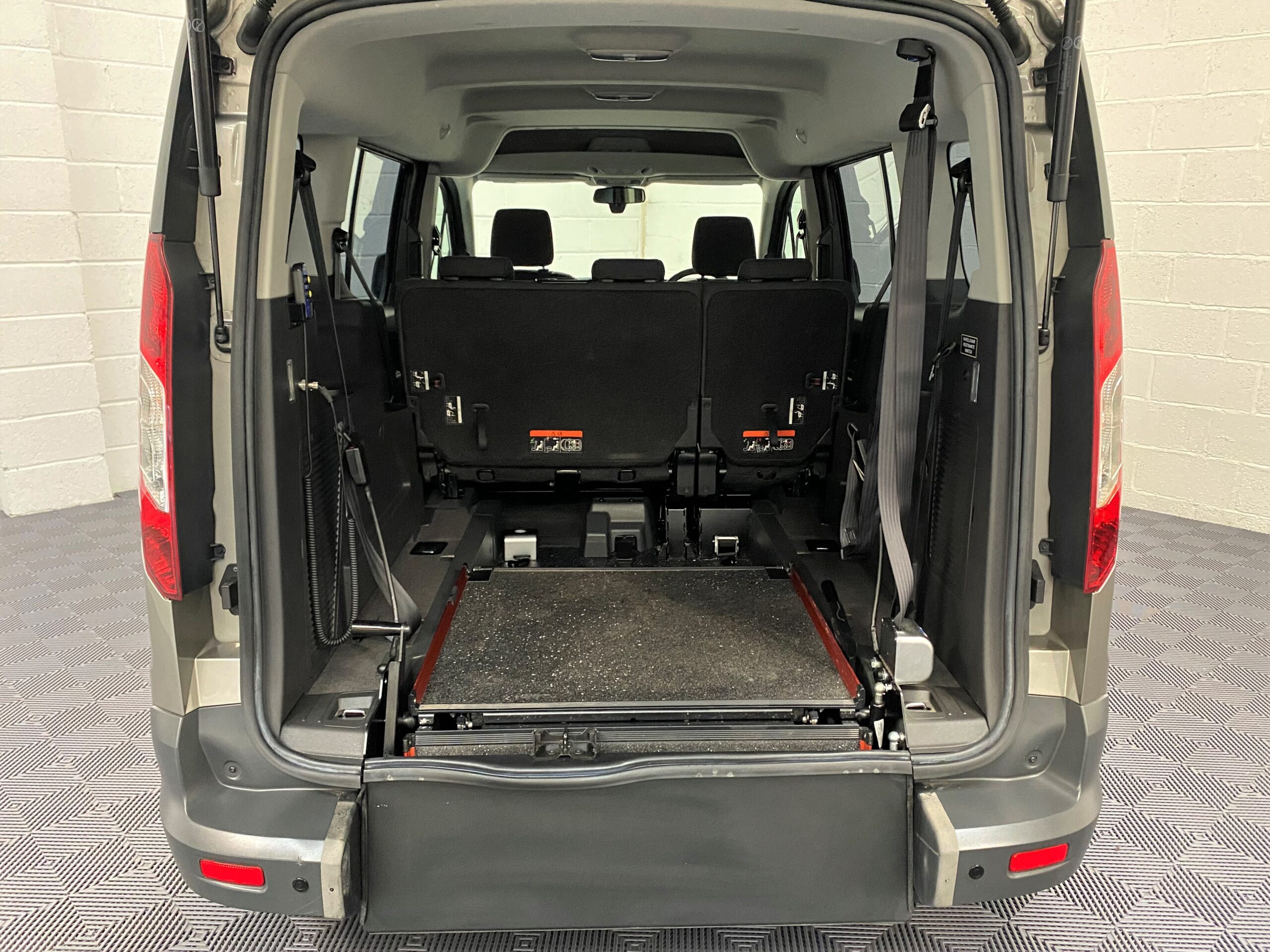 Used Ford Grand Tourneo Connect Automatic WAV Cars For Sale Bristol Wheelchair Accessible Vehicles Used For Sale Somerset Devon Dorset Bath SF68 KTG 2