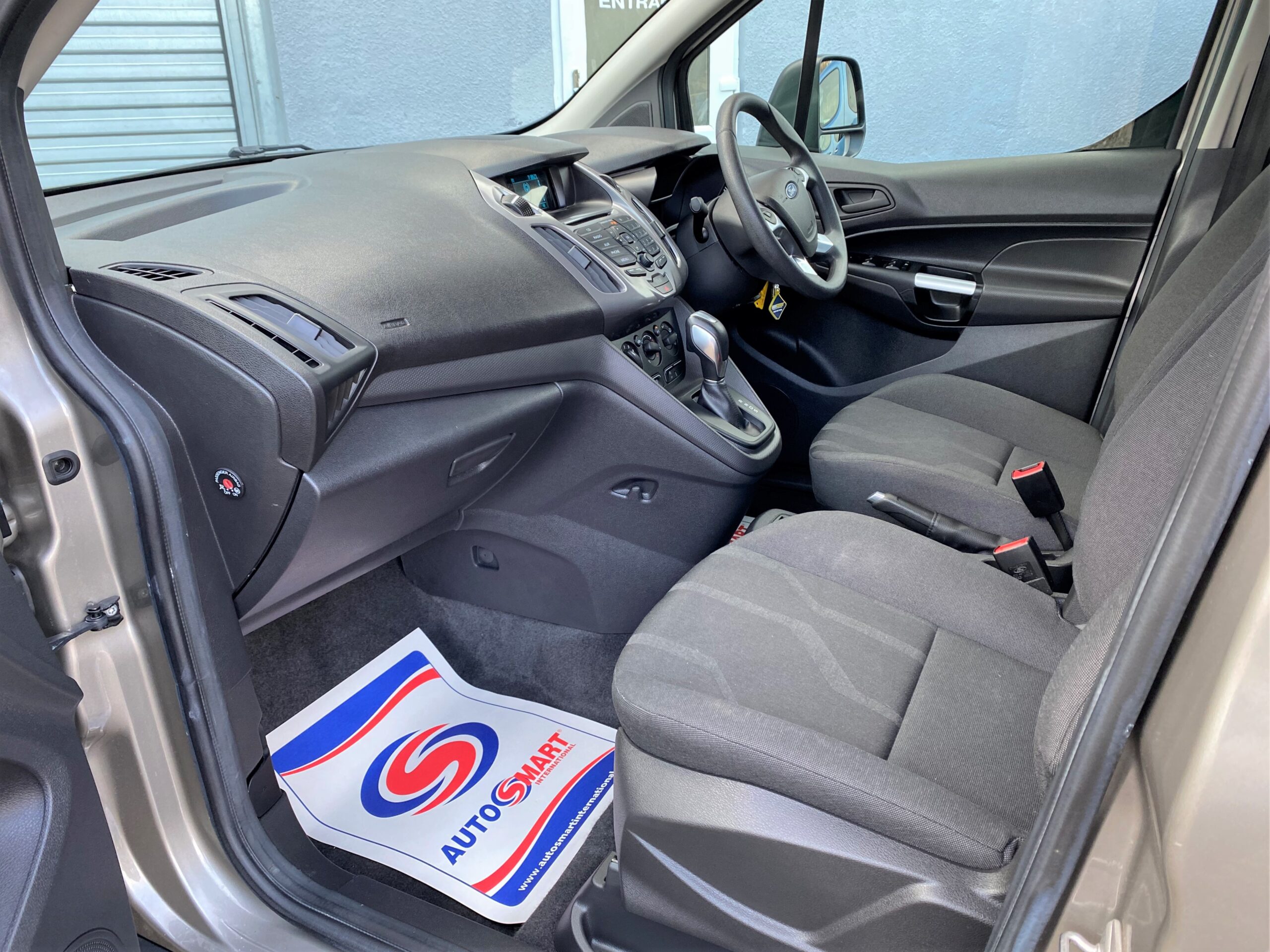 Used Ford Grand Tourneo Connect Automatic WAV Cars For Sale Bristol Wheelchair Accessible Vehicles Used For Sale Somerset Devon Dorset Bath SF68 KTG 28