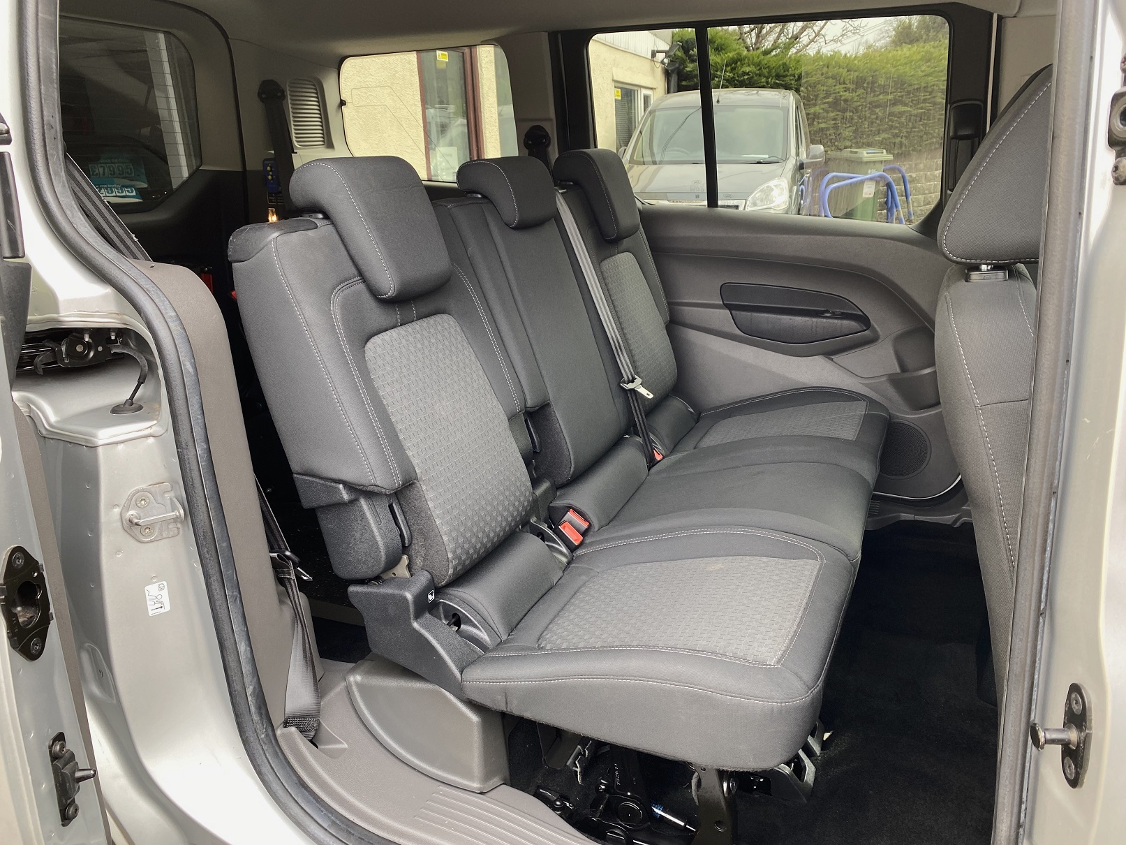 Ford Grand Tourneo Connect WAV Vehicle SH69 DTN (15) Used WAV Ford Grand Tourneo Connect 5 Seat Disabled Access WAV Cars For Sale Bristol Wheelchair Accessible Vehicles Used For Sale Somerset Devon Dorset Bath SH69 DTN 15