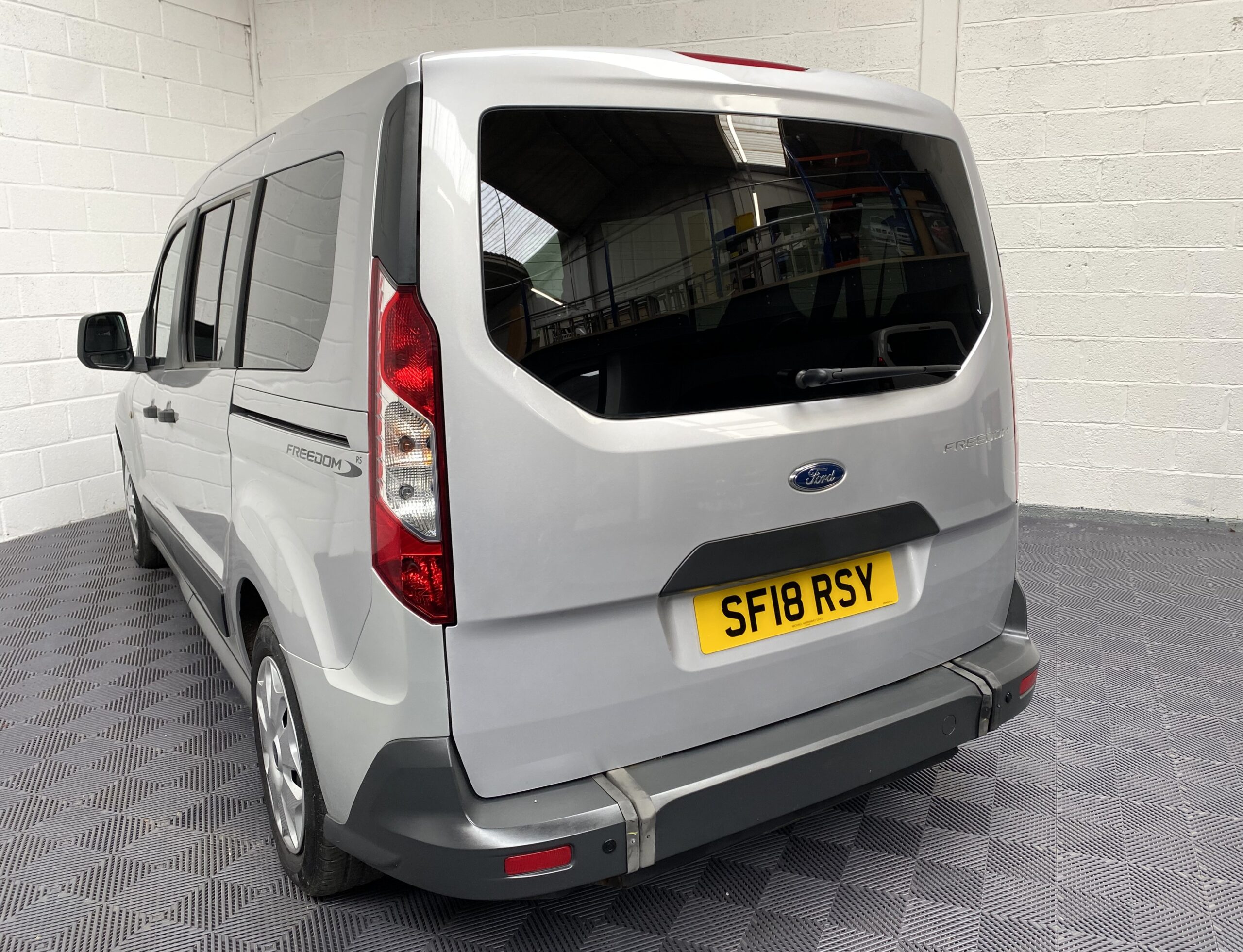 Ford Grand Tourneo WAV SF18 RSY (6) Used WAV Ford Grand Tourneo Connect 5 Seat Disabled Access WAV Cars For Sale Bristol Wheelchair Accessible Vehicles Used For Sale Somerset Devon Dorset Bath SF18 RSY 6