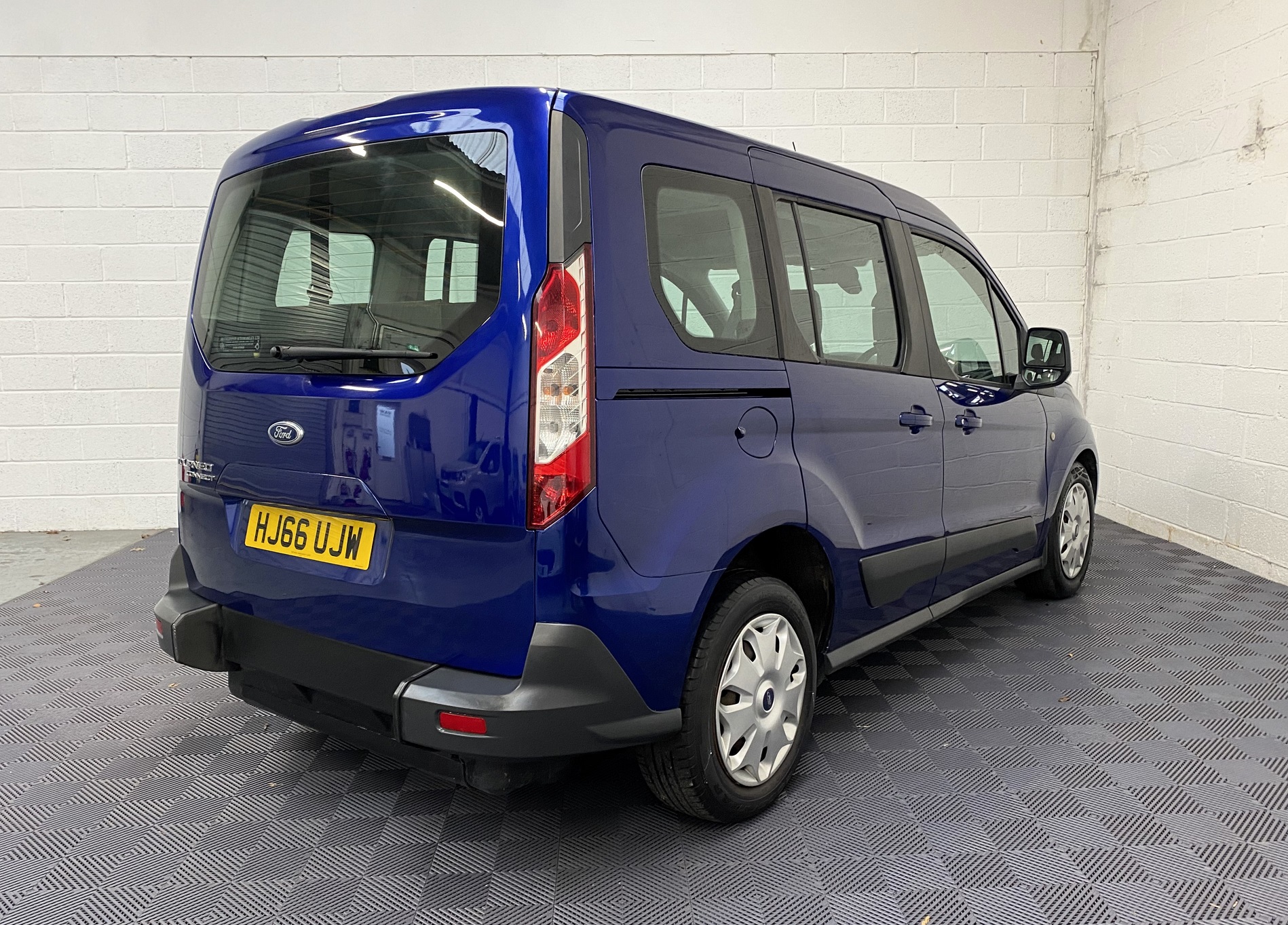 Used Brotherwood Ford Tourneo Connect WAV Cars For Sale Bristol Wheelchair Accessible Vehicles Used For Sale Somerset Devon Dorset Bath HJ66 UJW 4