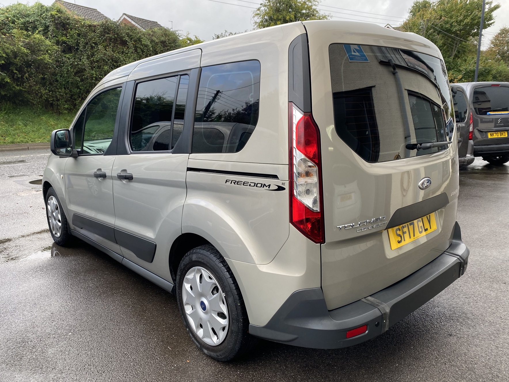 Used WAV Ford Tourneo Connect Disabled Access WAV Cars For Sale Bristol Wheelchair Accessible Vehicles Used For Sale Somerset Devon Dorset Bath SF17 GLY 1