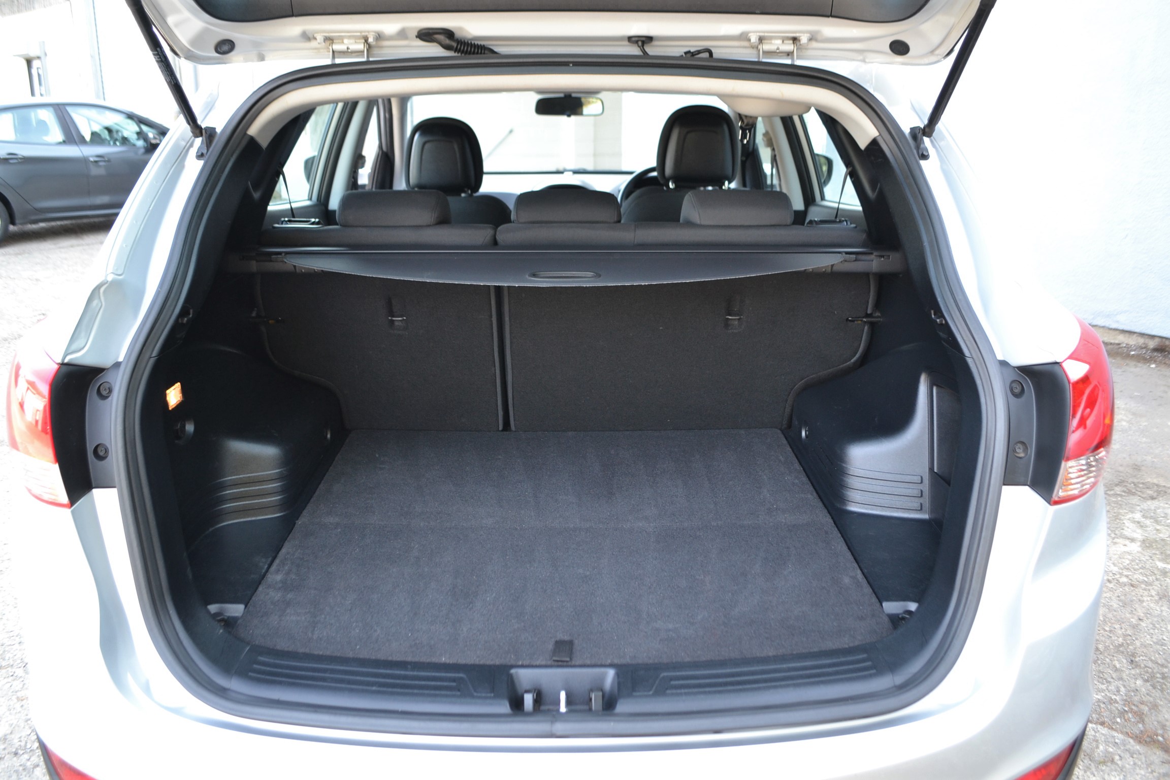 Used Hyundai IX35 For Sale at Michael Harraway Cars in Weston super Mare.104