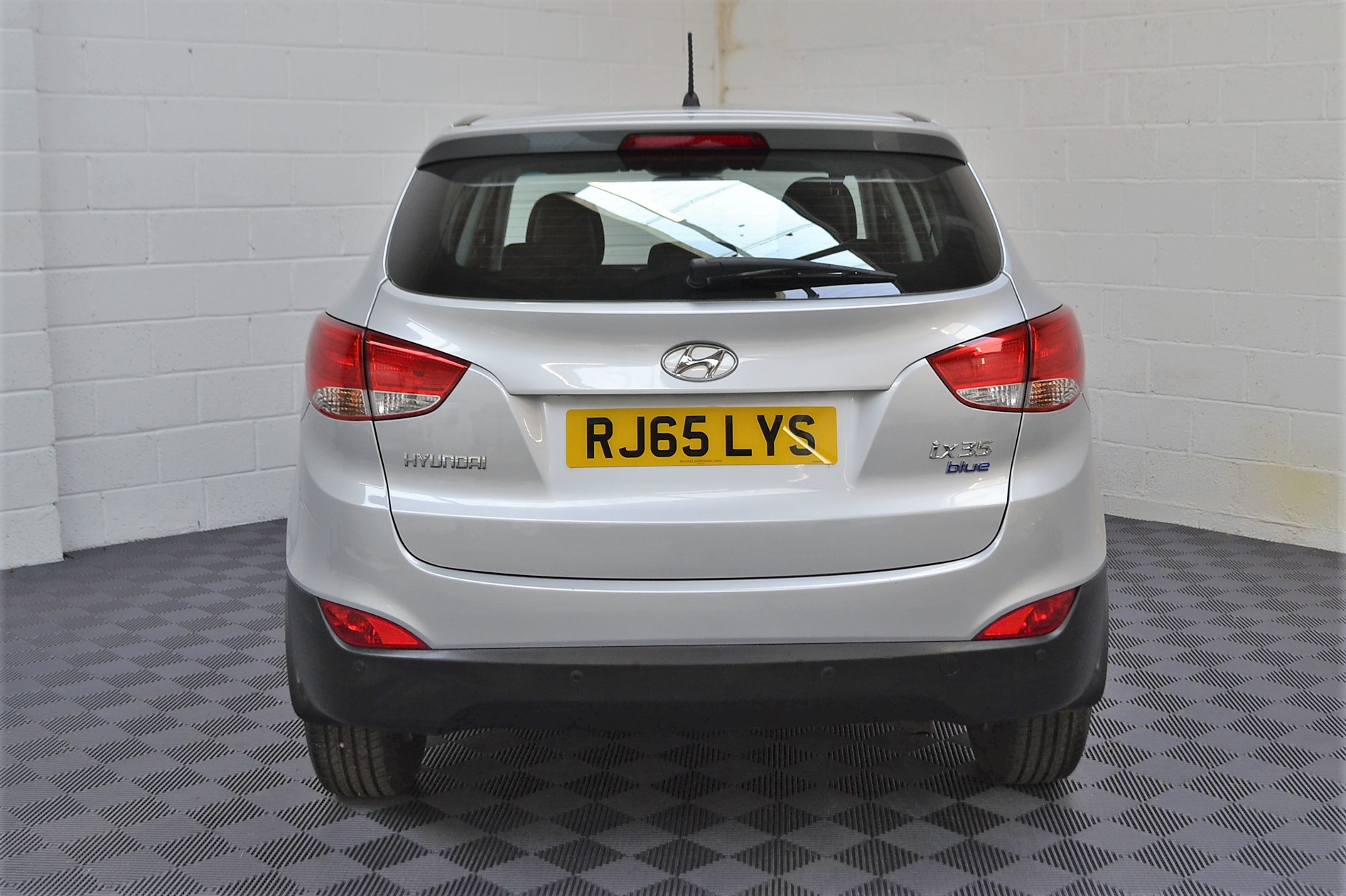 Used Hyundai IX35 For Sale at Michael Harraway Cars in Weston super Mare.4
