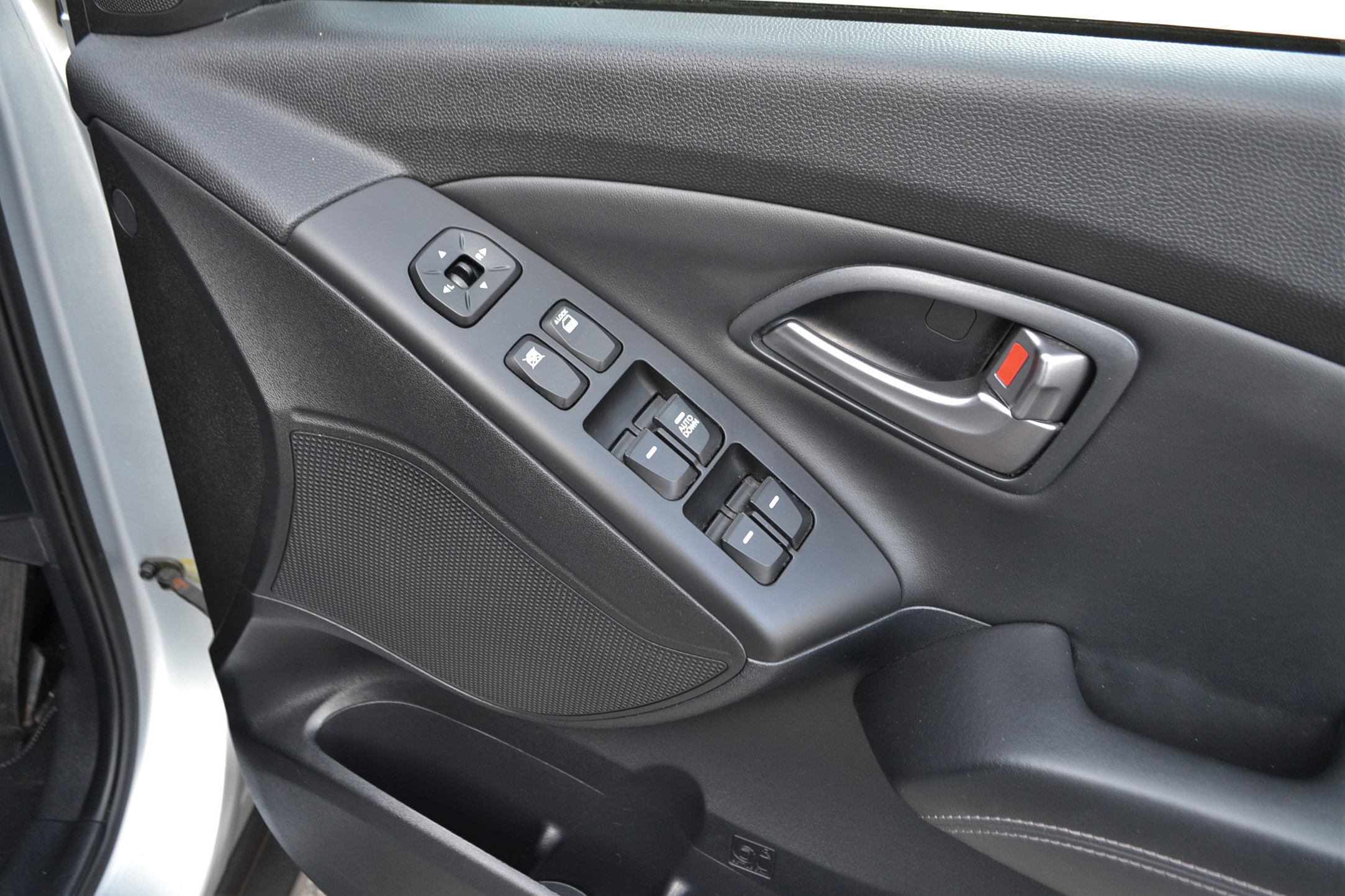 Used Hyundai IX35 For Sale at Michael Harraway Cars in Weston super Mare.106