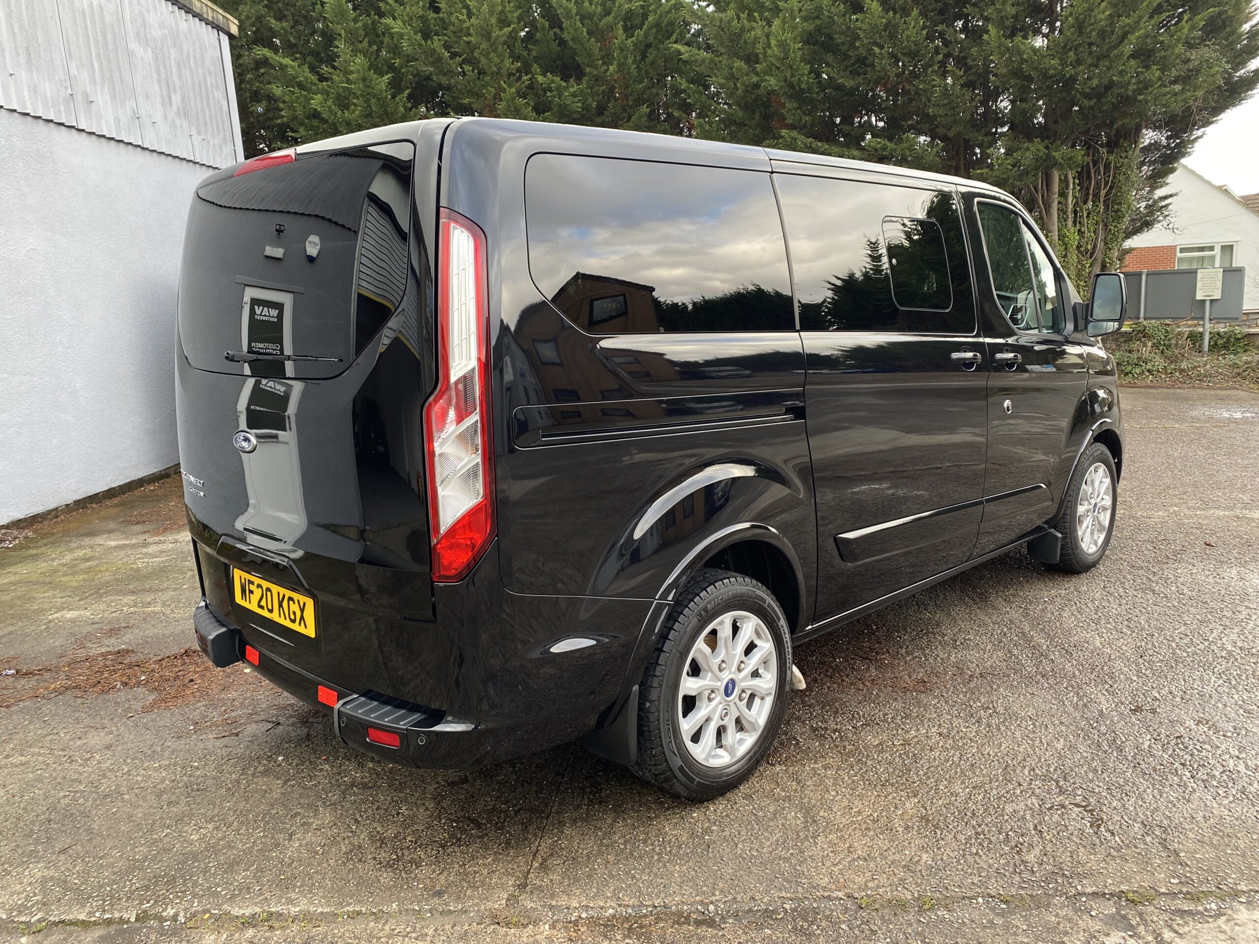 Ford Tourneo Custom 320 Titanium ECOBLUE 2020/20