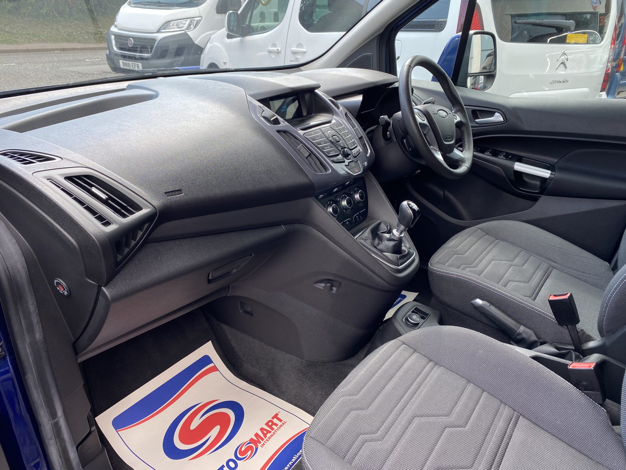 Ford Tourneo Connect 1.0 EcoBoost Petrol Titanium 2018/68