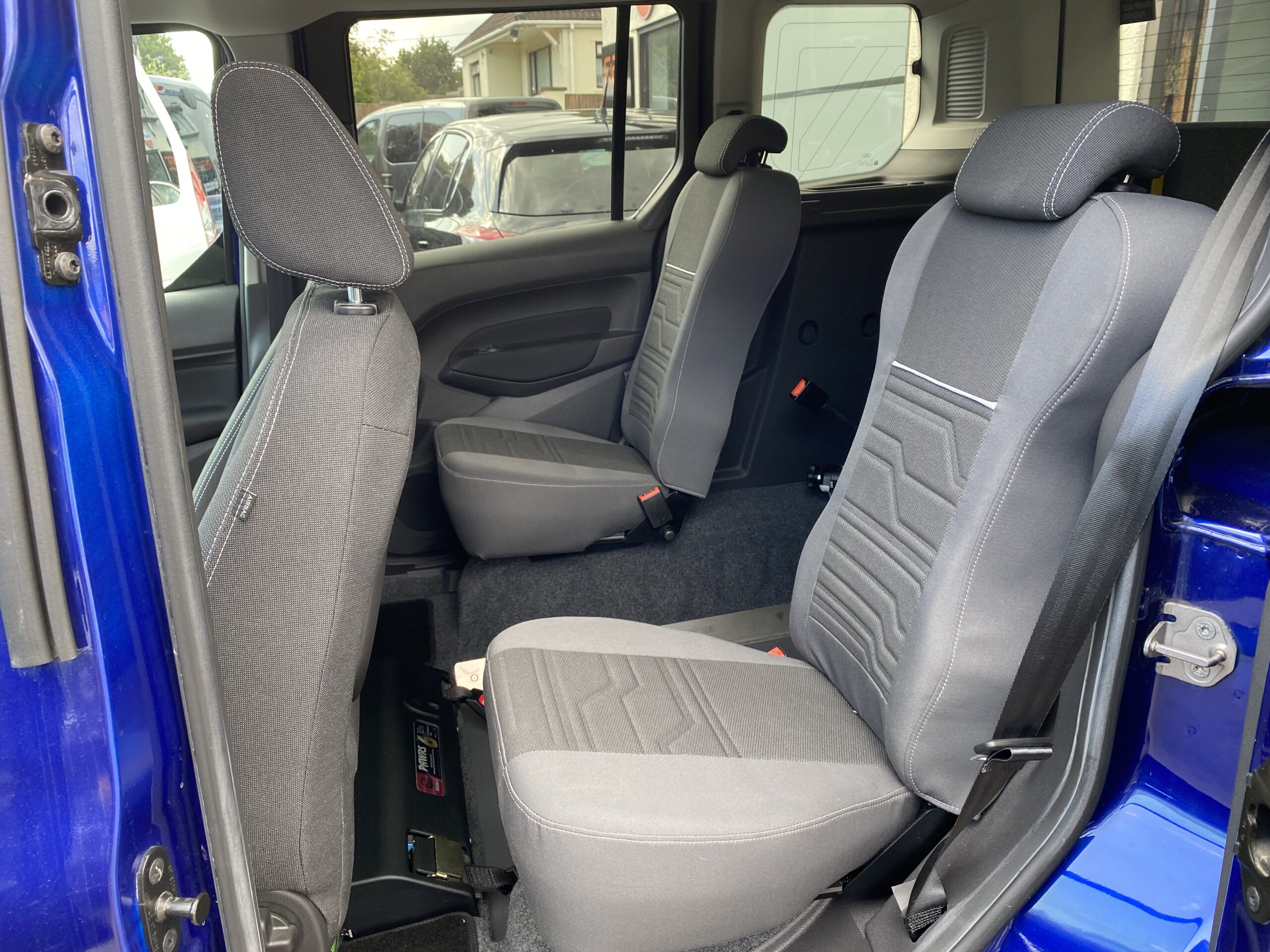 Ford Tourneo Connect 1.0 EcoBoost Petrol Titanium 2018/68