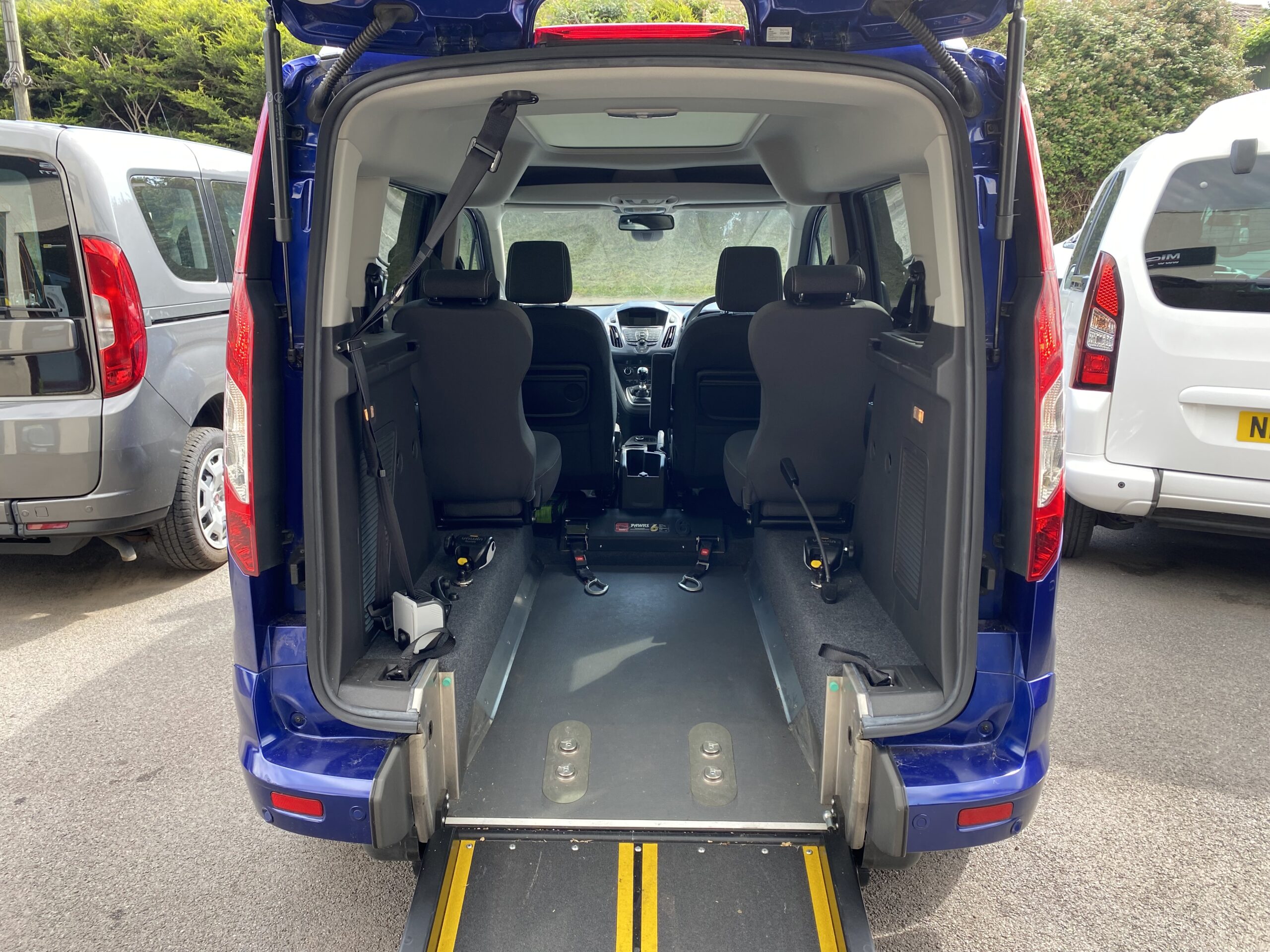 Ford Tourneo Connect 1.0 EcoBoost Petrol Titanium 2018/68