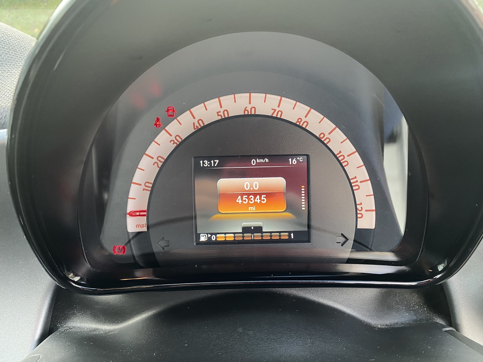 Used Smart Forfour for sale at michael harraway cars in weston super mare KY66 EXX 19