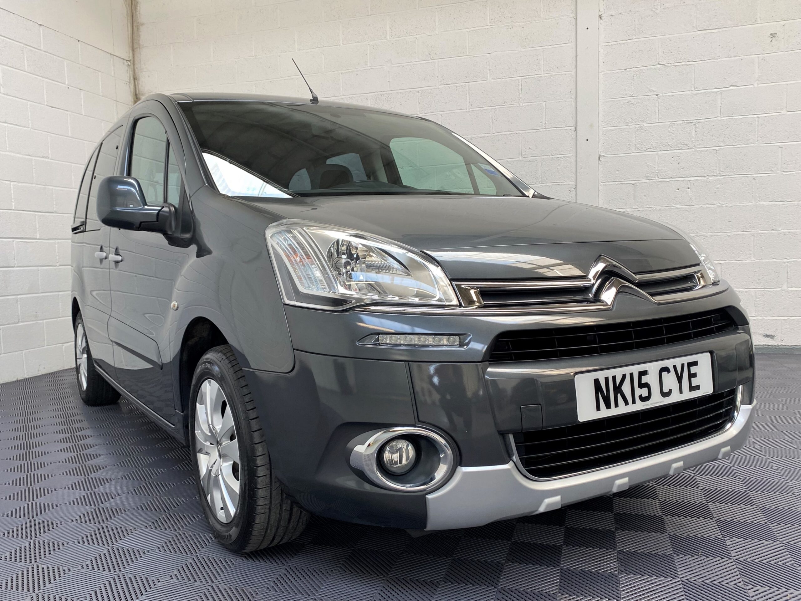 Used Citroen Berlingo WAV Cars For Sale Bristol Wheelchair Accessible Vehicles Used For Sale Somerset Devon Dorset Bath NK15 CYE 8
