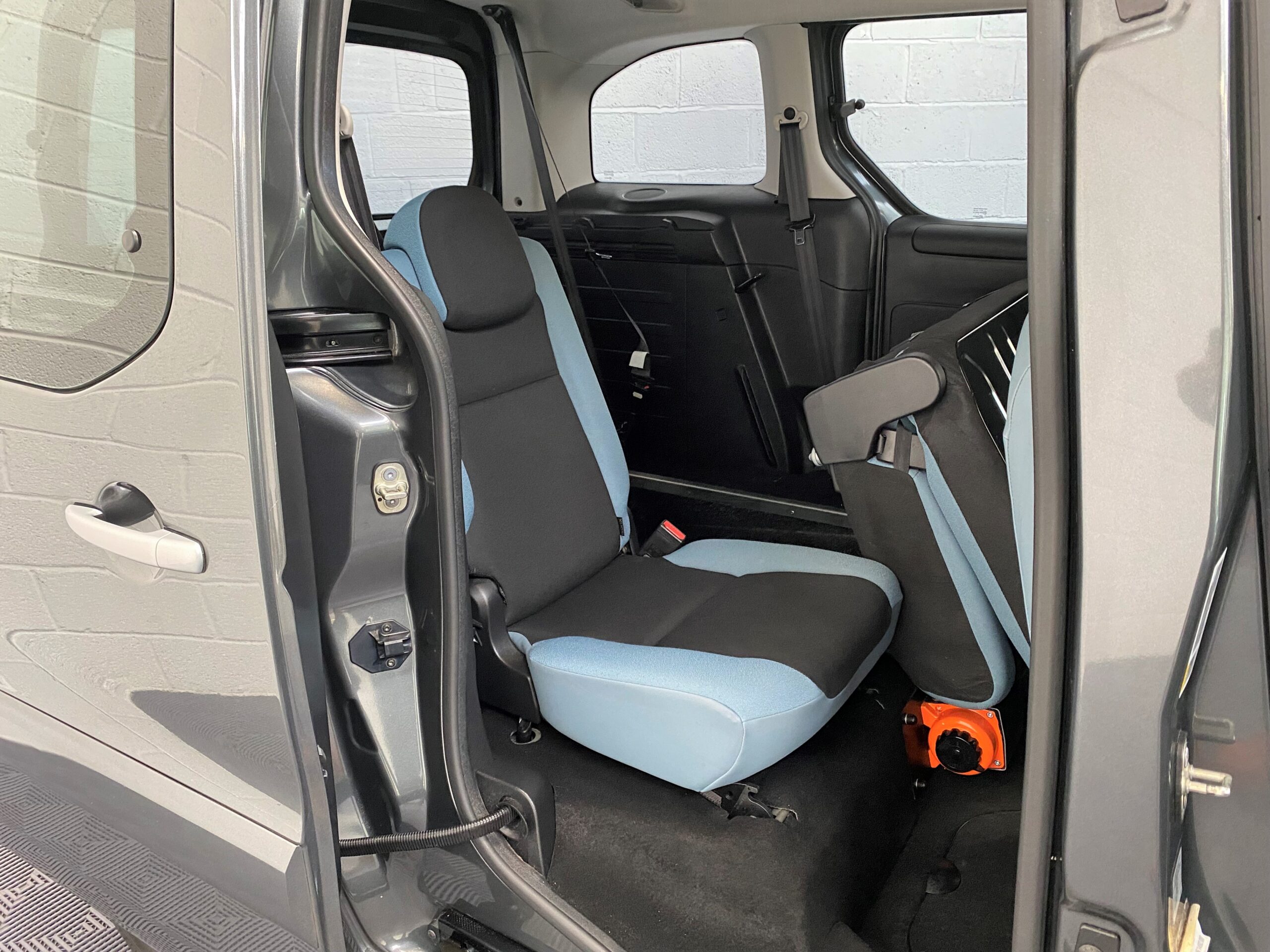 Used Citroen Berlingo WAV Cars For Sale Bristol Wheelchair Accessible Vehicles Used For Sale Somerset Devon Dorset Bath NK15 CYE 14