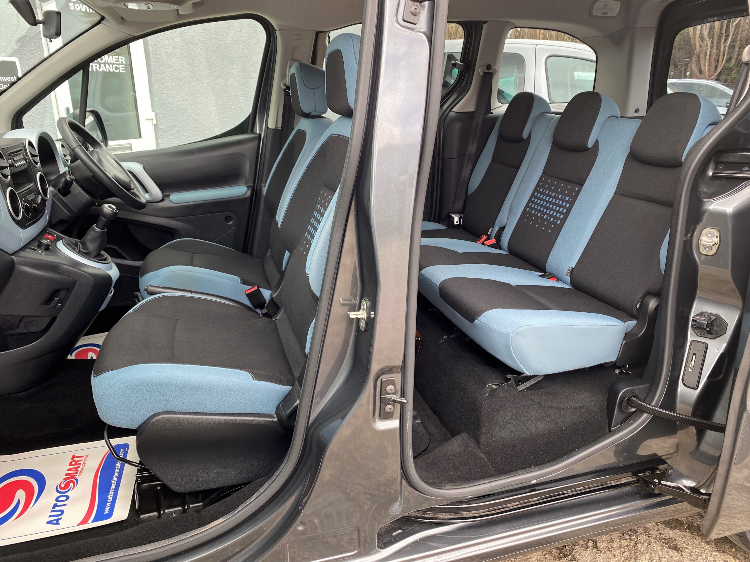 Used Citroen Berlingo WAV Cars For Sale Bristol Wheelchair Accessible Vehicles Used For Sale Somerset Devon Dorset Bath NK15 CYE 15