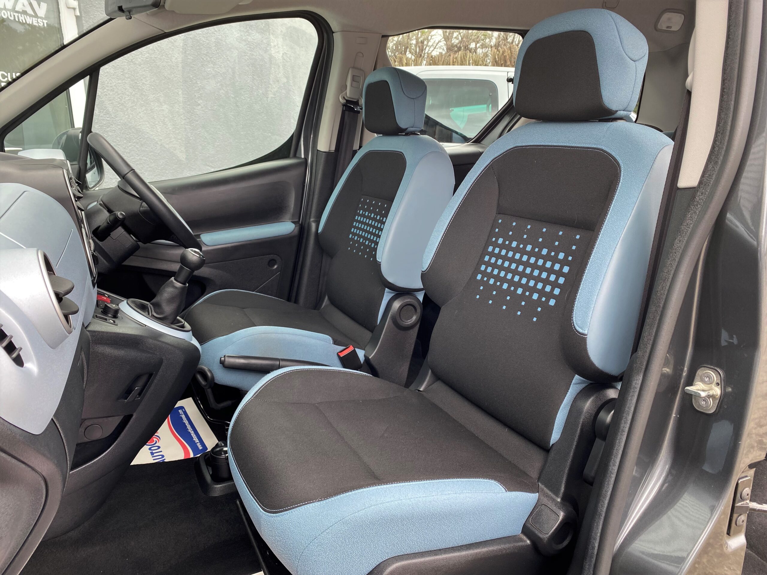 Used Citroen Berlingo WAV Cars For Sale Bristol Wheelchair Accessible Vehicles Used For Sale Somerset Devon Dorset Bath NK15 CYE 19