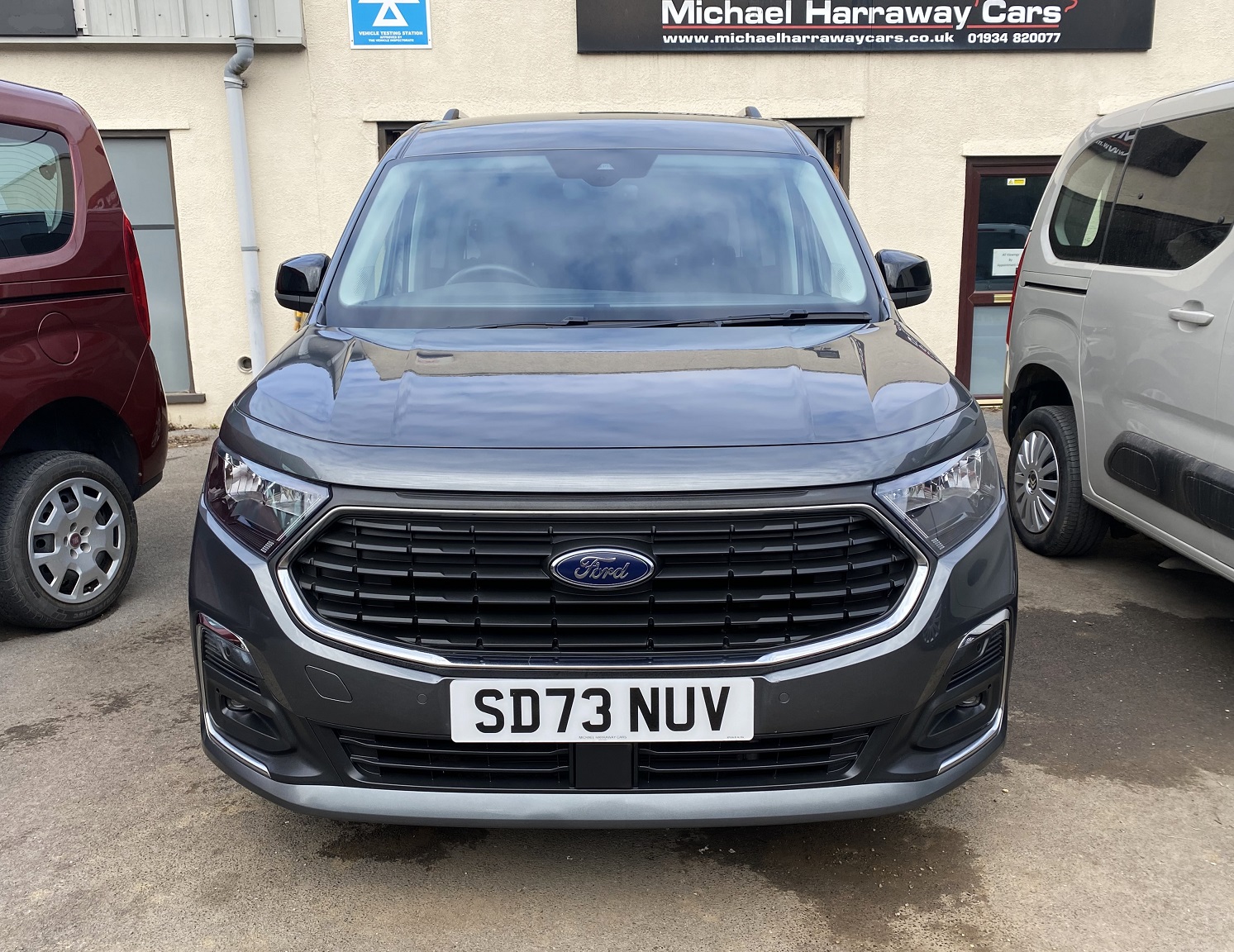 New Shape Ford Tourneo Connect WAV SD73 NUW (10) Used WAV Ford Tourneo Connect 3 Seat Disabled Access WAV Cars For Sale Bristol Wheelchair Accessible Vehicles Used For Sale Somerset Devon Dorset Bath SD73 NUV 10