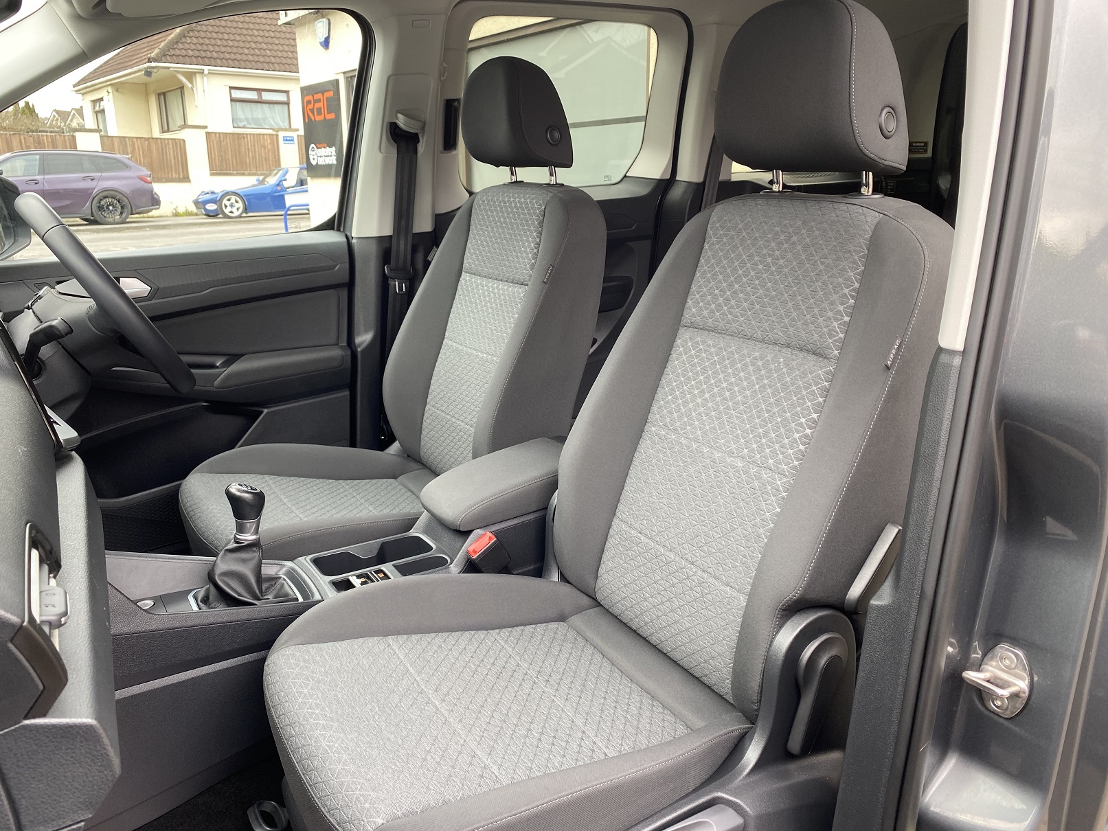 New Shape Ford Tourneo Connect WAV SD73 NUW (21) Used WAV Ford Tourneo Connect 3 Seat Disabled Access WAV Cars For Sale Bristol Wheelchair Accessible Vehicles Used For Sale Somerset Devon Dorset Bath SD73 NUV 21