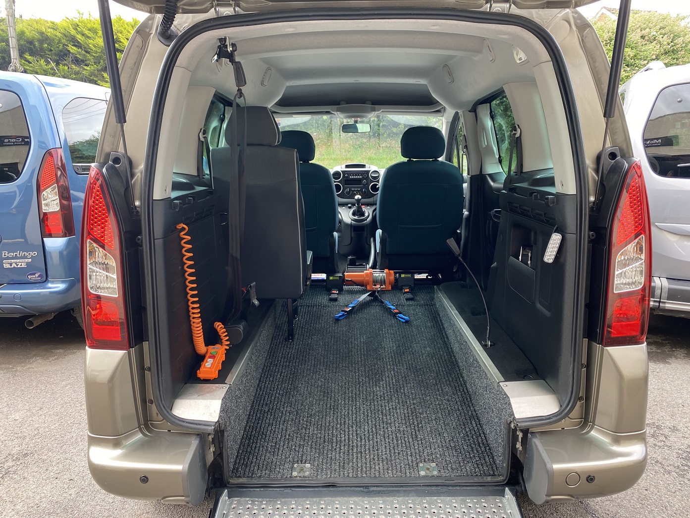 Used WAV Petrol Citroen Berlingo Disabled Access WAV Cars For Sale Bristol Wheelchair Accessible Vehicles Used For Sale Somerset Devon Dorset Bath NK18 CMV 9