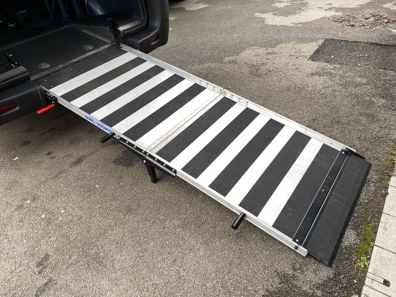 Used WAV Peugeot Expert Tepee Disabled Access WAV Cars For Sale Bristol Wheelchair Accessible Vehicles Used For Sale Somerset Devon Dorset Bath SF13 NBB 10