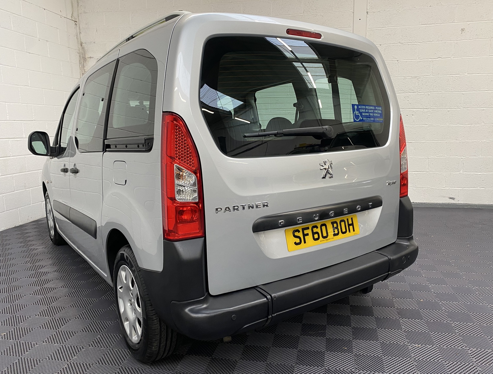 Used Peugeot Partner Petrol 5 Seat WAV Cars For Sale Bristol Wheelchair Accessible Vehicles Used For Sale Somerset Devon Dorset Bath SF60 BOH 2