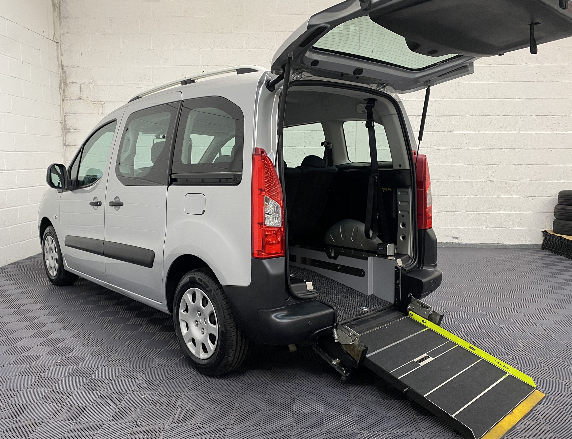 Peugeot Partner Tepee  Urban 1.6 Petrol 2010/60