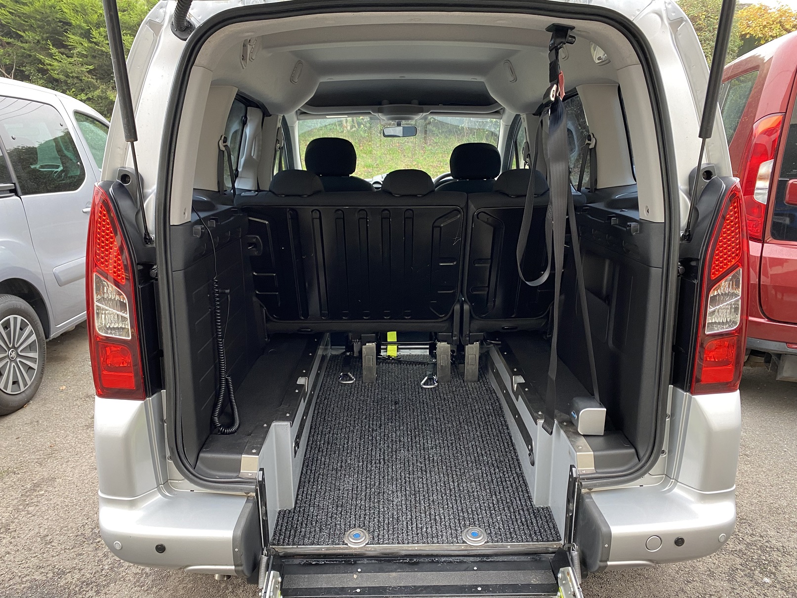 Peugeot Partner Tepee S e-HDi Auto 2013/63