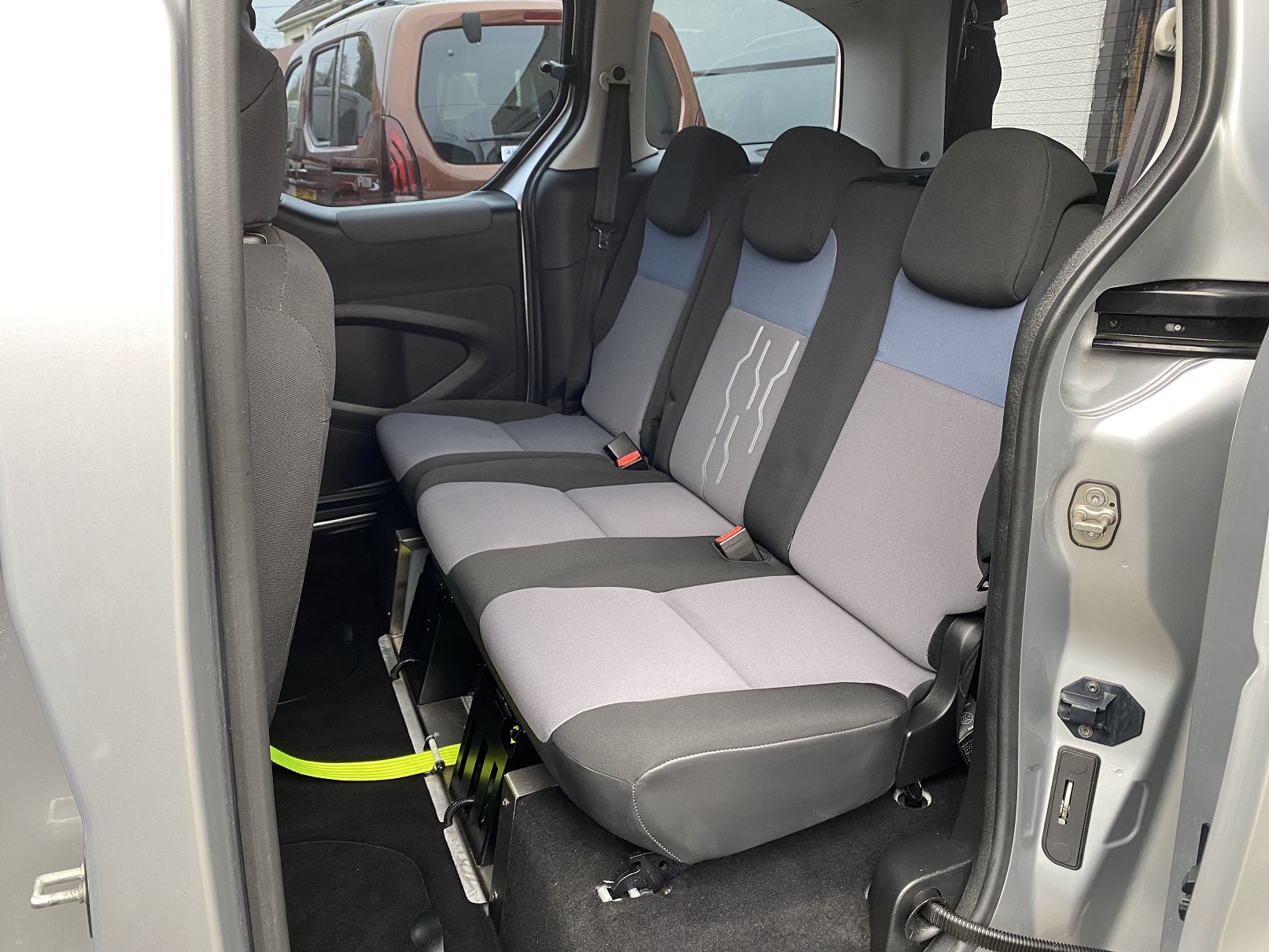 Peugeot Partner Tepee S e-HDi Auto 2013/63