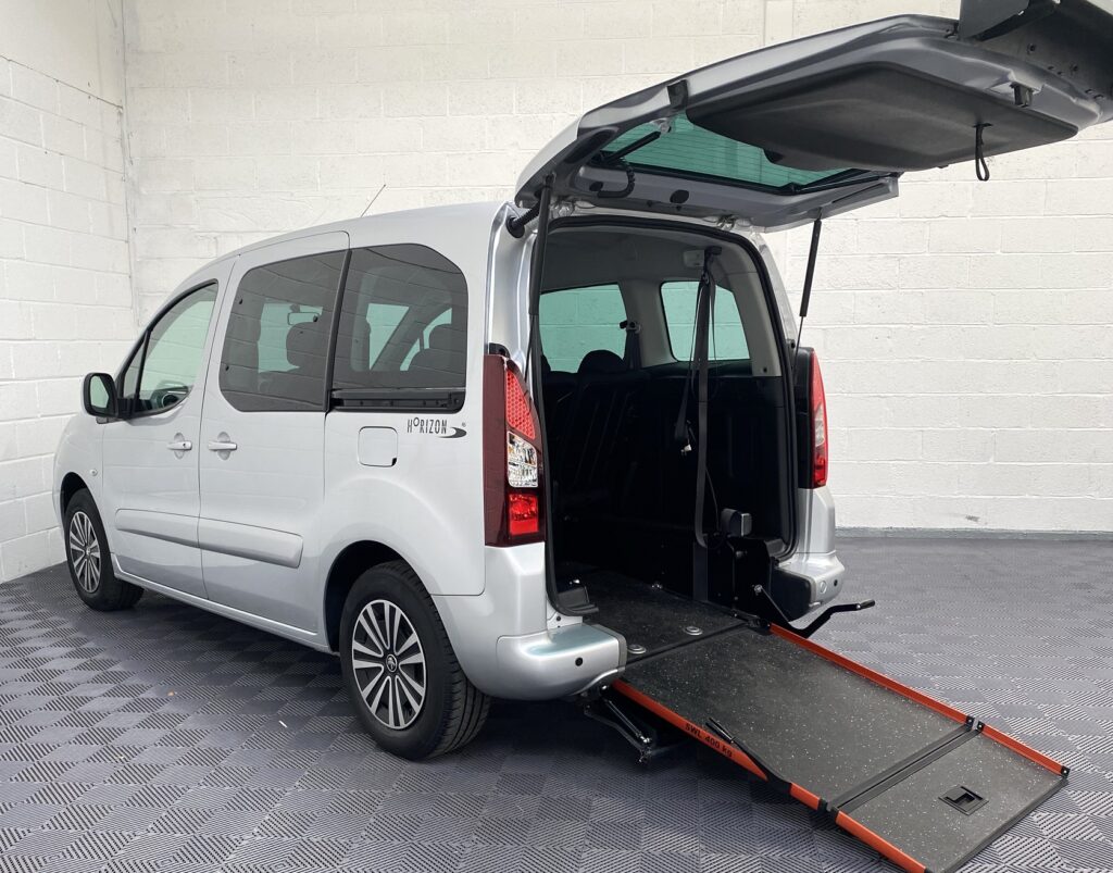 Peugeot Partner Tepee Active Blue HDi 2017/17