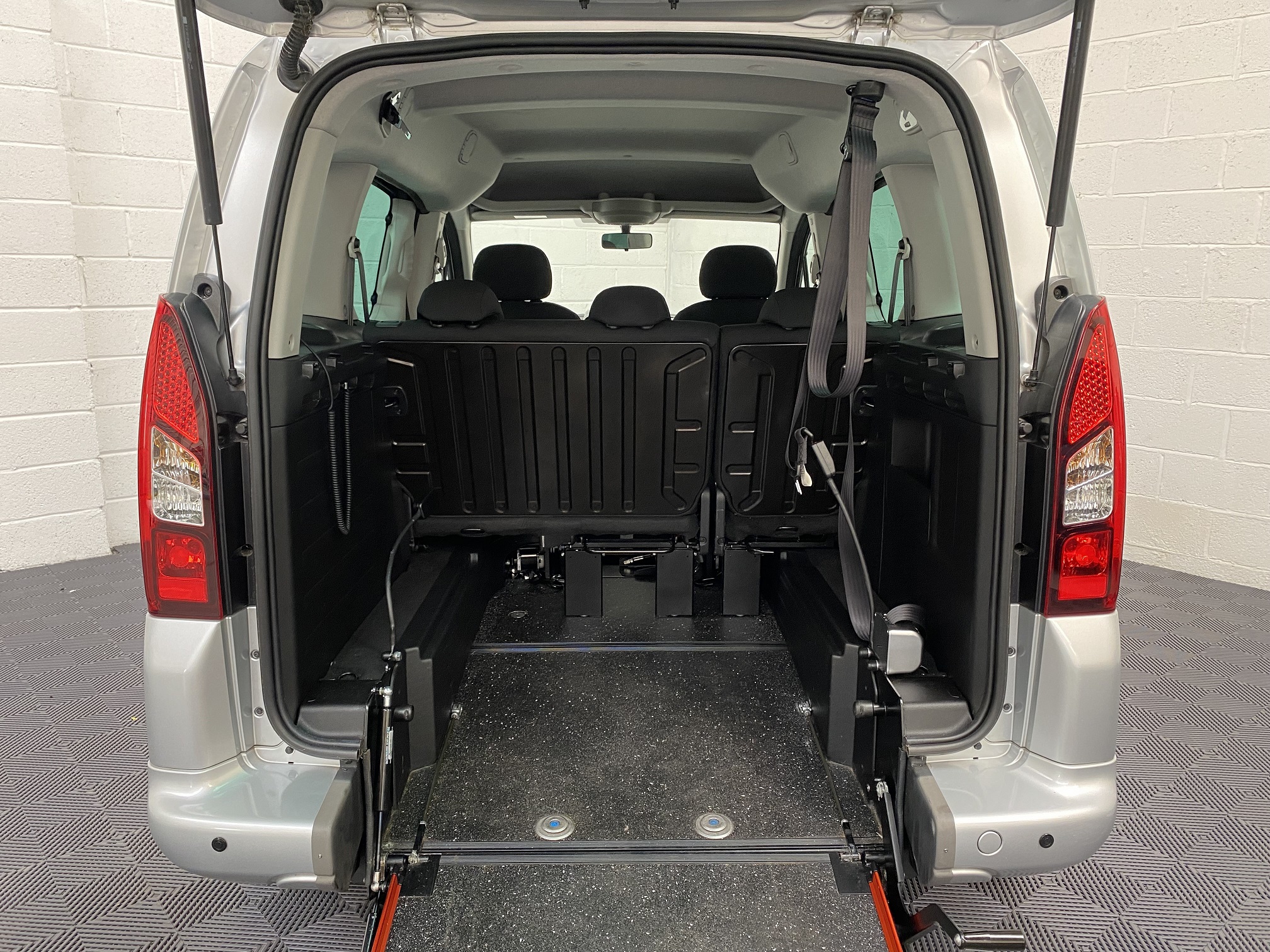 Used Peugeot Partner 5 Seat WAV Cars For Sale Bristol Wheelchair Accessible Vehicles Used For Sale Somerset Devon Dorset Bath SD17 PWO 12