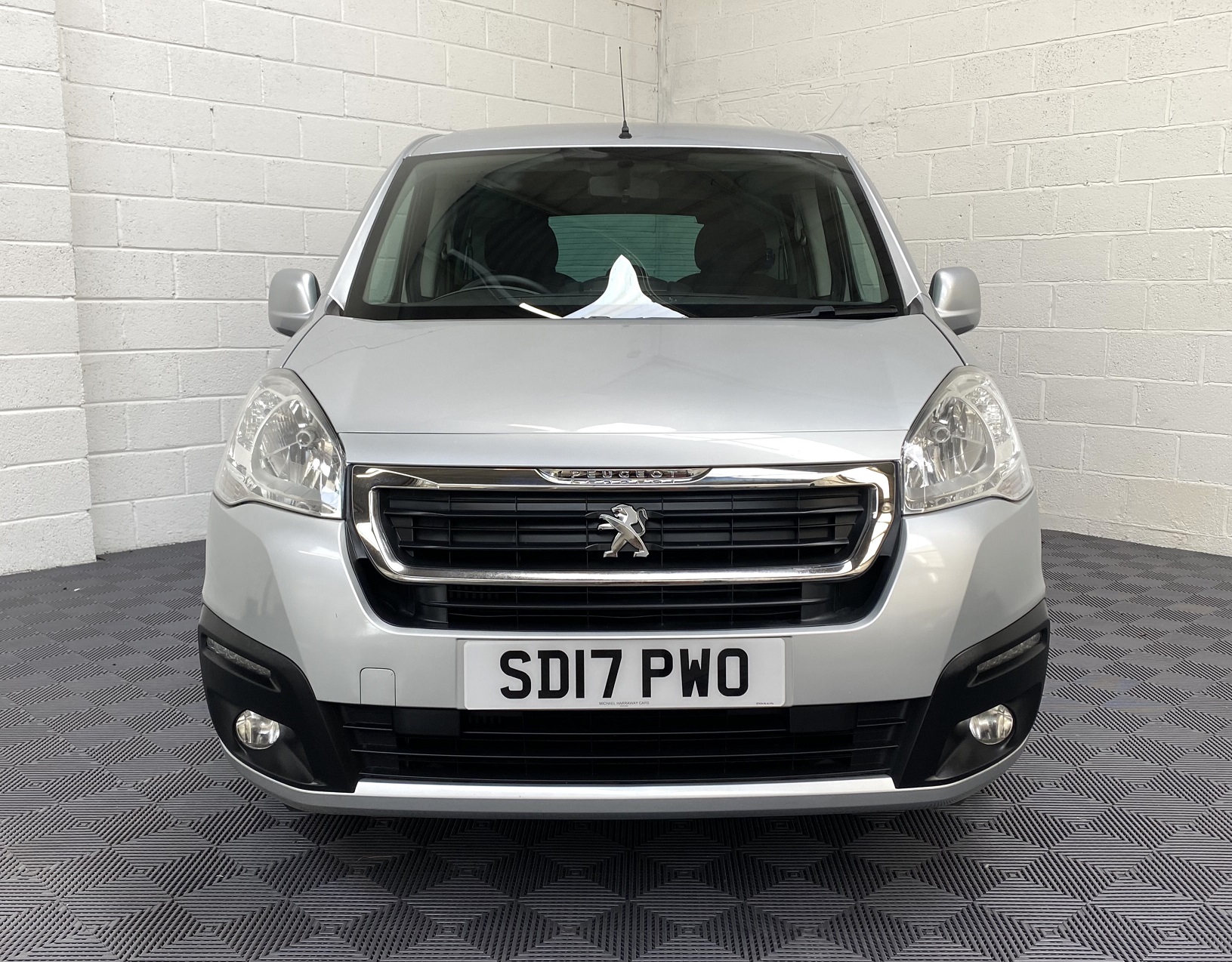 Used Peugeot Partner 5 Seat WAV Cars For Sale Bristol Wheelchair Accessible Vehicles Used For Sale Somerset Devon Dorset Bath SD17 PWO 3